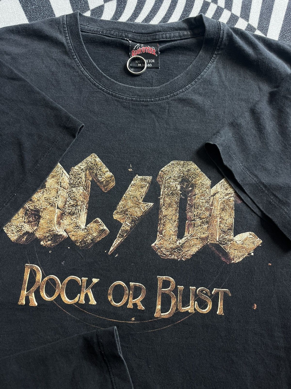Band Tees Vintage AC DC Rock or Bust 90’s Band tshirt Size US M / EU 48-50 / 2 - 7 Thumbnail