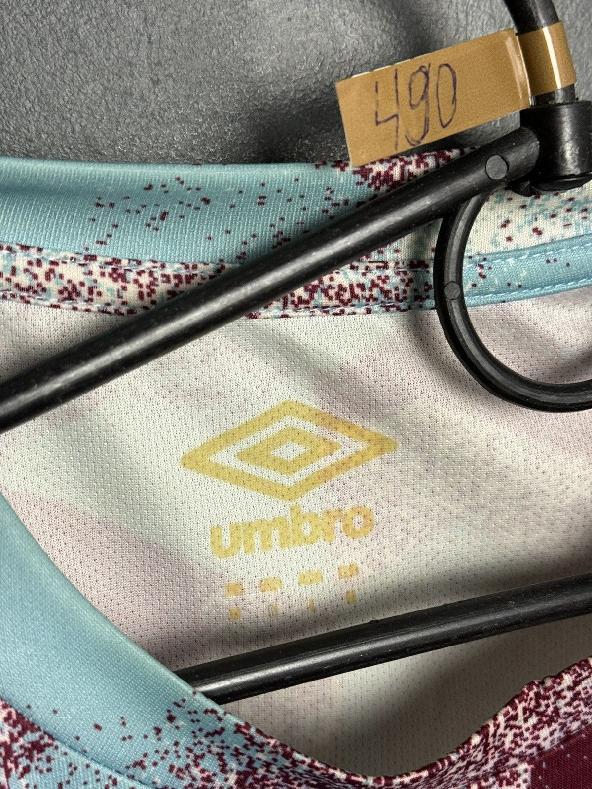 Umbro Burnley Training Football Jersey Size US M / EU 48-50 / 2 - 6 Thumbnail