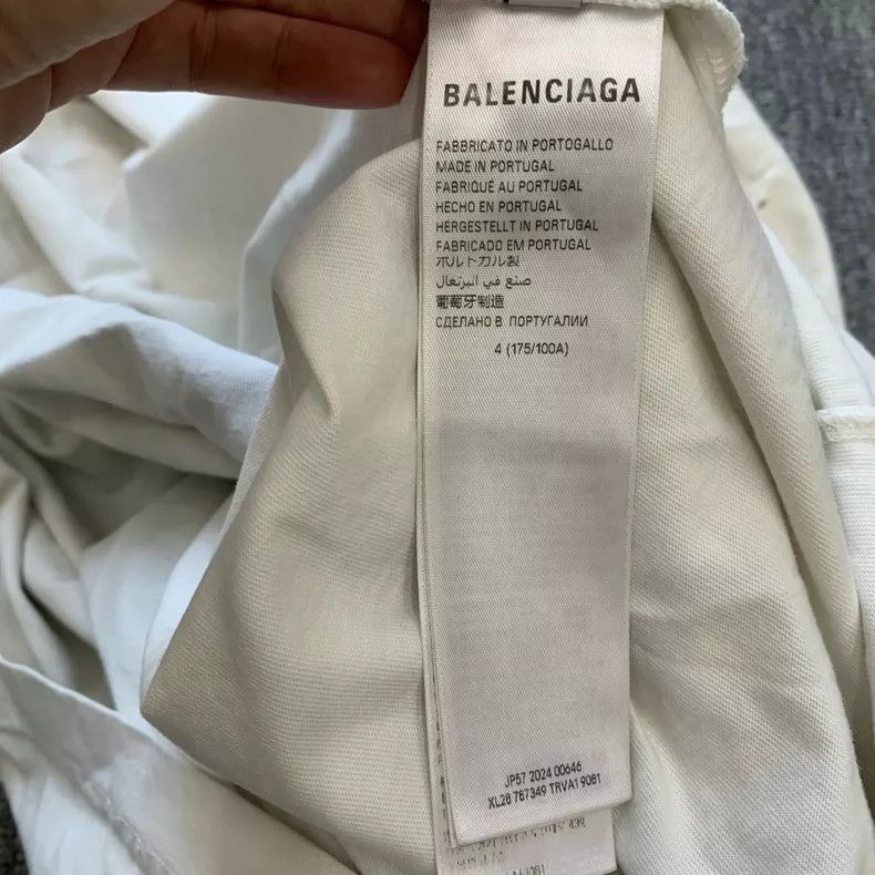 Balenciaga Balenciaga White mirror image flip logo short sleeve Size US XL / EU 56 / 4 - 5 Thumbnail