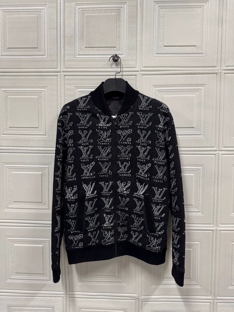 Louis Vuitton Louis Vuitton Gesture logo full print jacket Size US L / EU 52-54 / 3 - 1 Thumbnail