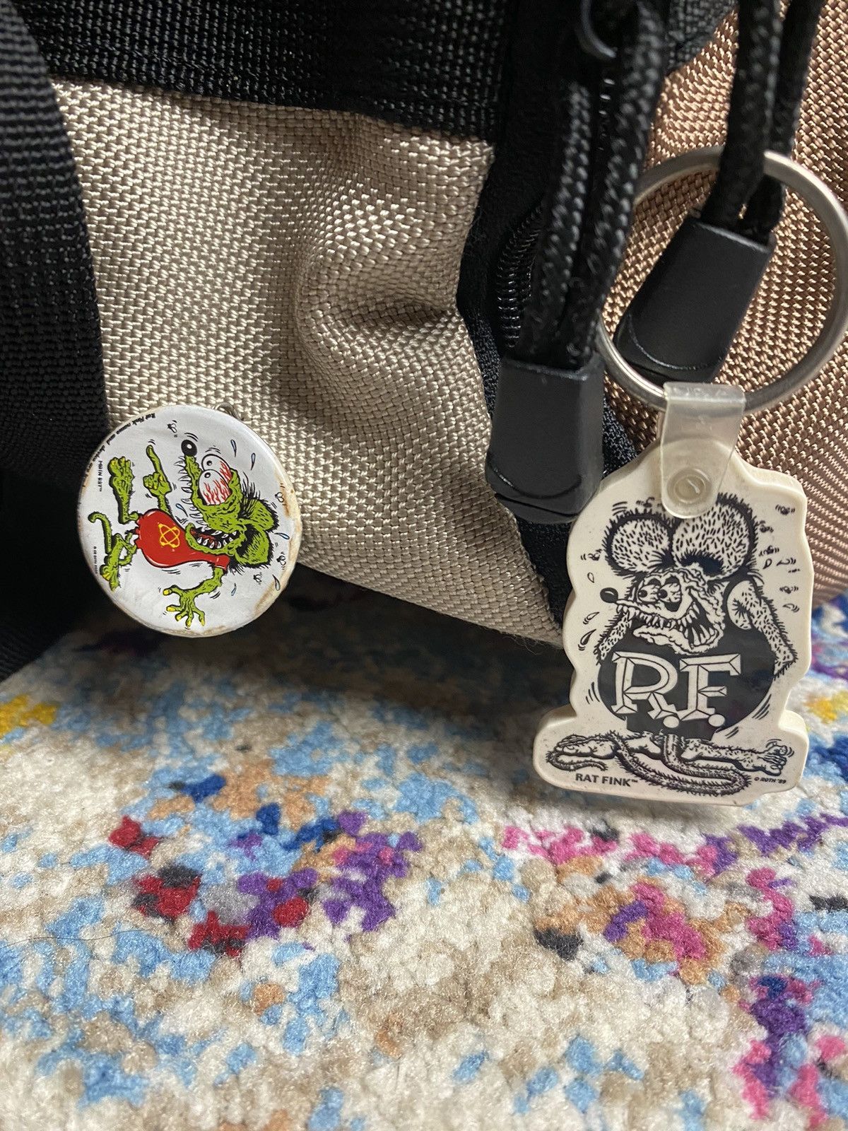 Vintage Ed "Big Daddy" Roth Rat Finks 2 ways duffle backpack OS Size ONE SIZE - 4 Thumbnail