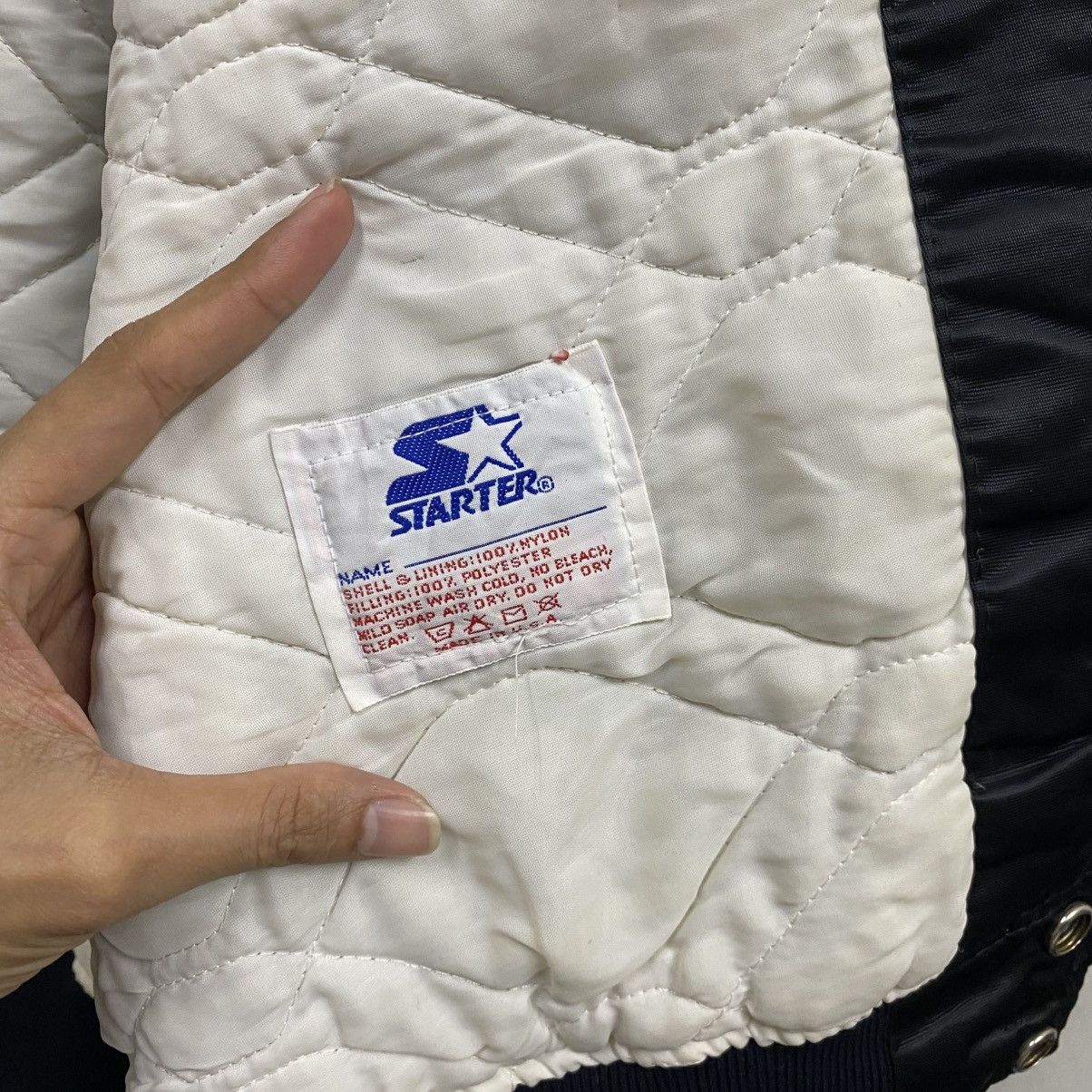 Starter vintage 80s Starter Chicago White Sox satin varsity jacket Size US M / EU 48-50 / 2 - 13 Thumbnail