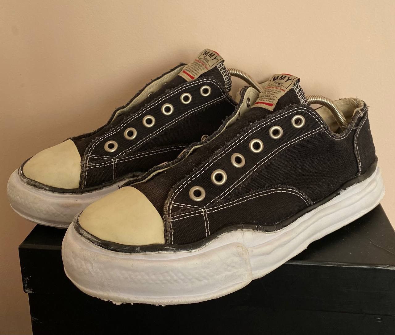 Maison MIHARA YASUHIRO Maison Mihara Yasuhiro Low Top Sneaker 11/44 Size US 11 / EU 44 - 4 Thumbnail