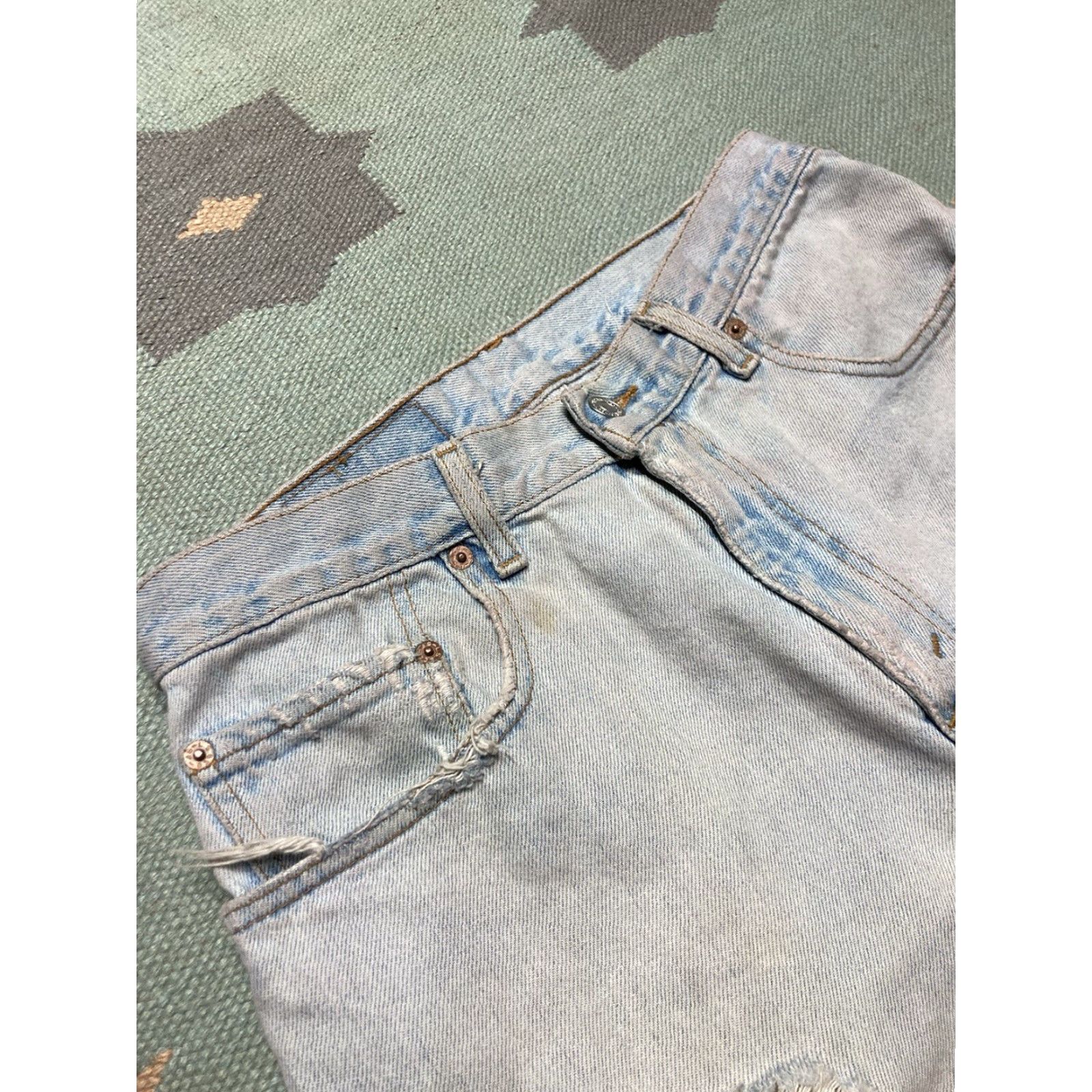 Levi's VINTAGE Levi’s 560 Jeans Mens 30x30 Distressed Tapered 90s Skater Blue Size US 30 / EU 46 - 5 Thumbnail