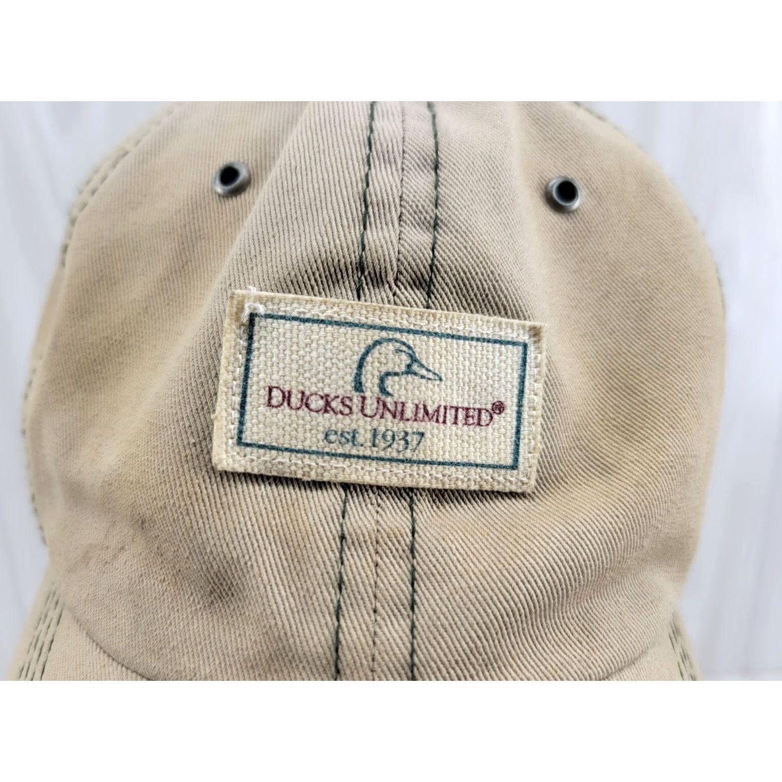 Vintage DUCKS UNLIMITED DISTRESSED TAN ADJUSTABLE CAP/HAT Unisex Adults Adjustable Tan Baseball Cap Size ONE SIZE - 3 Thumbnail