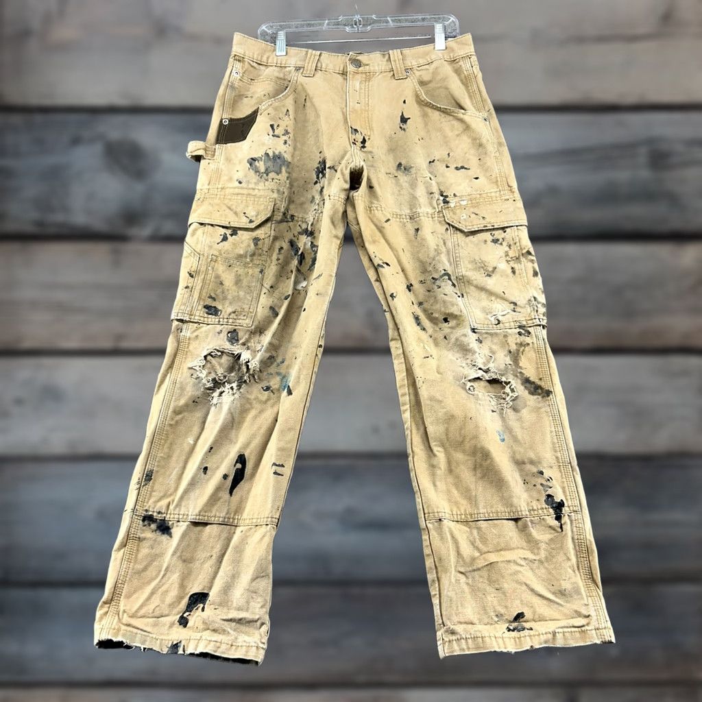 Wrangler Wrangler Pants Mens 32x30 Brown Cargo Riggs Ripstop Paint Splatter Distressed Cargo Pants Mens Regular Brown Workwear 90s? Size US 32 / EU 48 - 1 Thumbnail