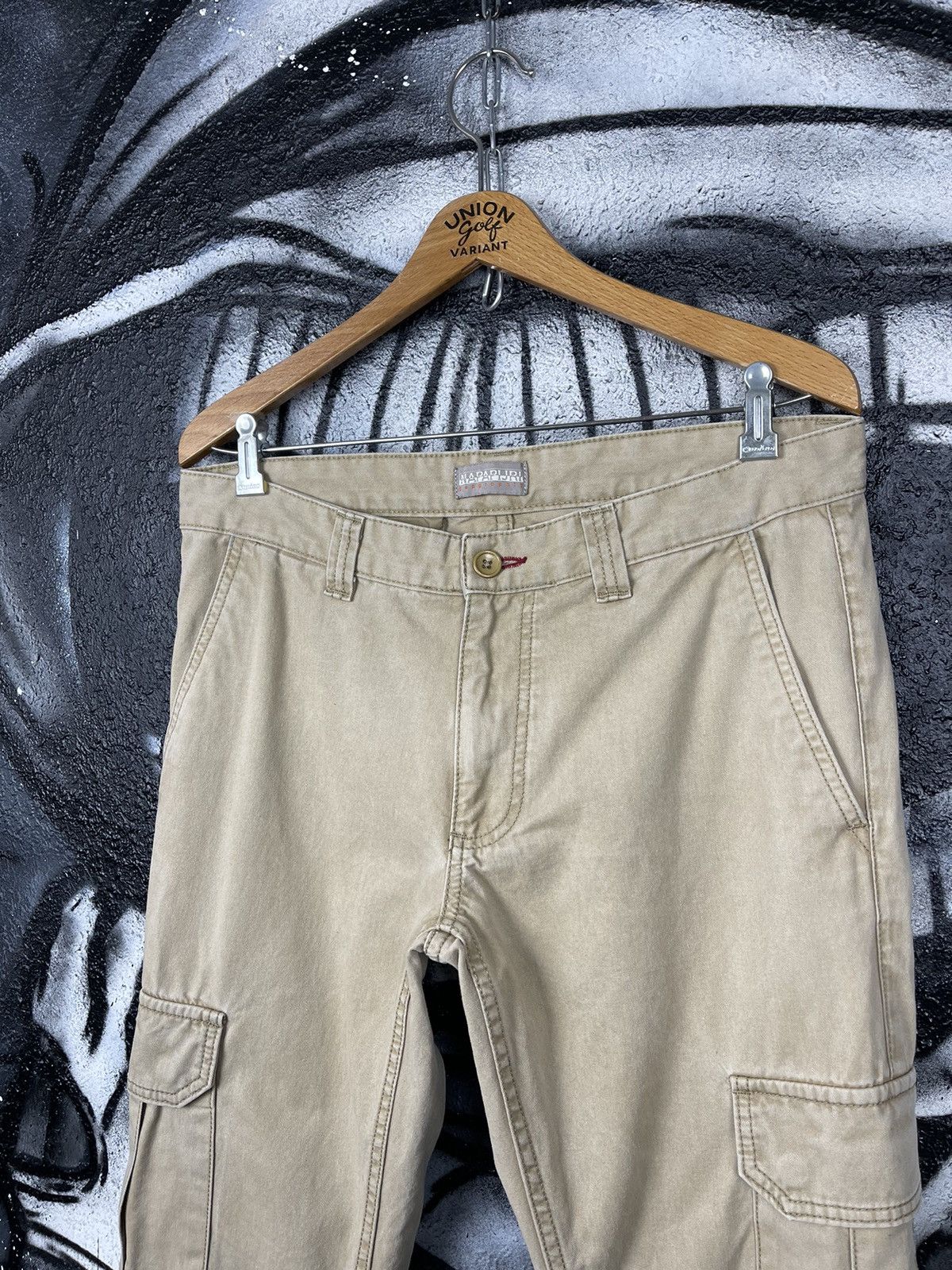 Napapijri Napapijri Beige Cargo Pants Men’s Size W32 L34 Size US 32 / EU 48 - 4 Thumbnail