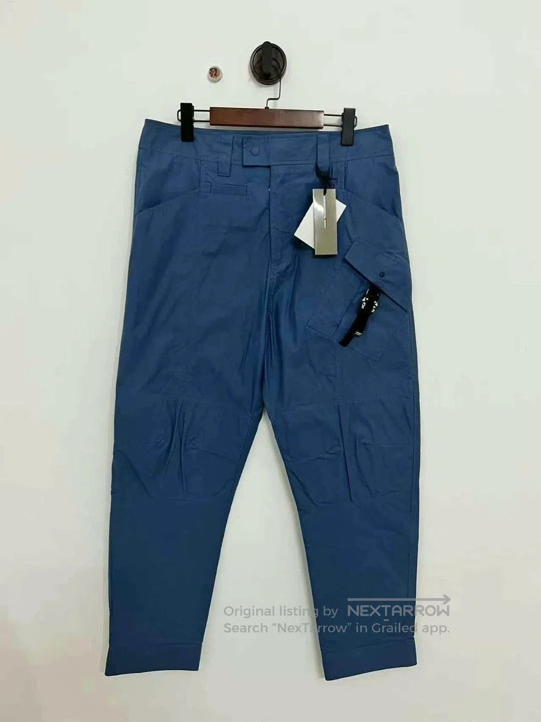 Dior dior blue cargo pants with lock buckle. Size US 40 / EU 56 - 1 Thumbnail
