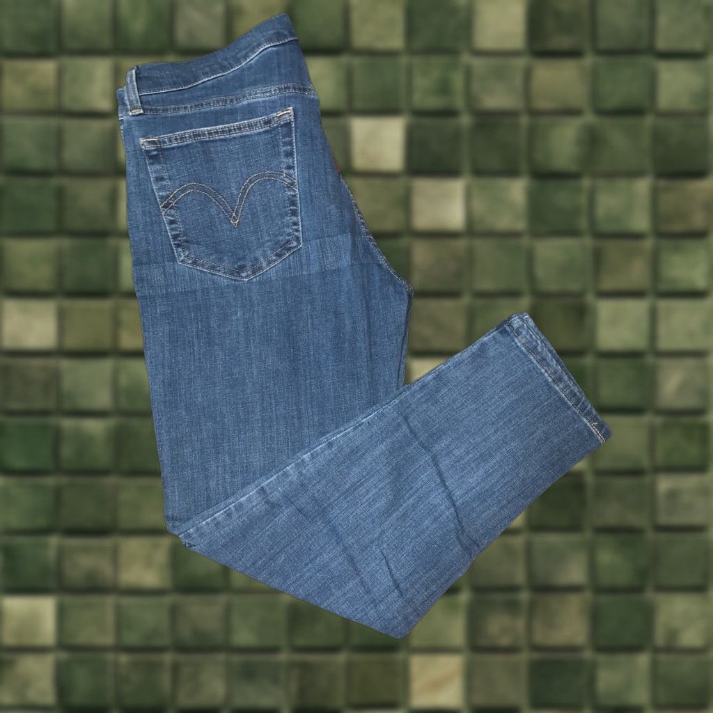 Levi's Levi’s Boyfriend Slim Fit Womens Jeans Size 29 Blue 27in Inseam Mid Rise Cotton Denim Zip Size 30" / US 8 / IT 44 - 1 Thumbnail