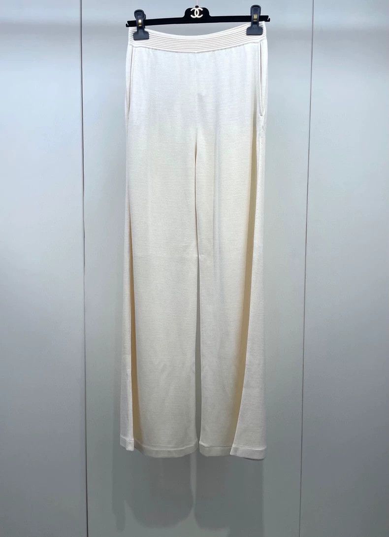 Loro Piana Loro piana Milk-white knitted wide-leg trousers 2506-Nextar Size 27" / US 4 / IT 40 - 1 Thumbnail