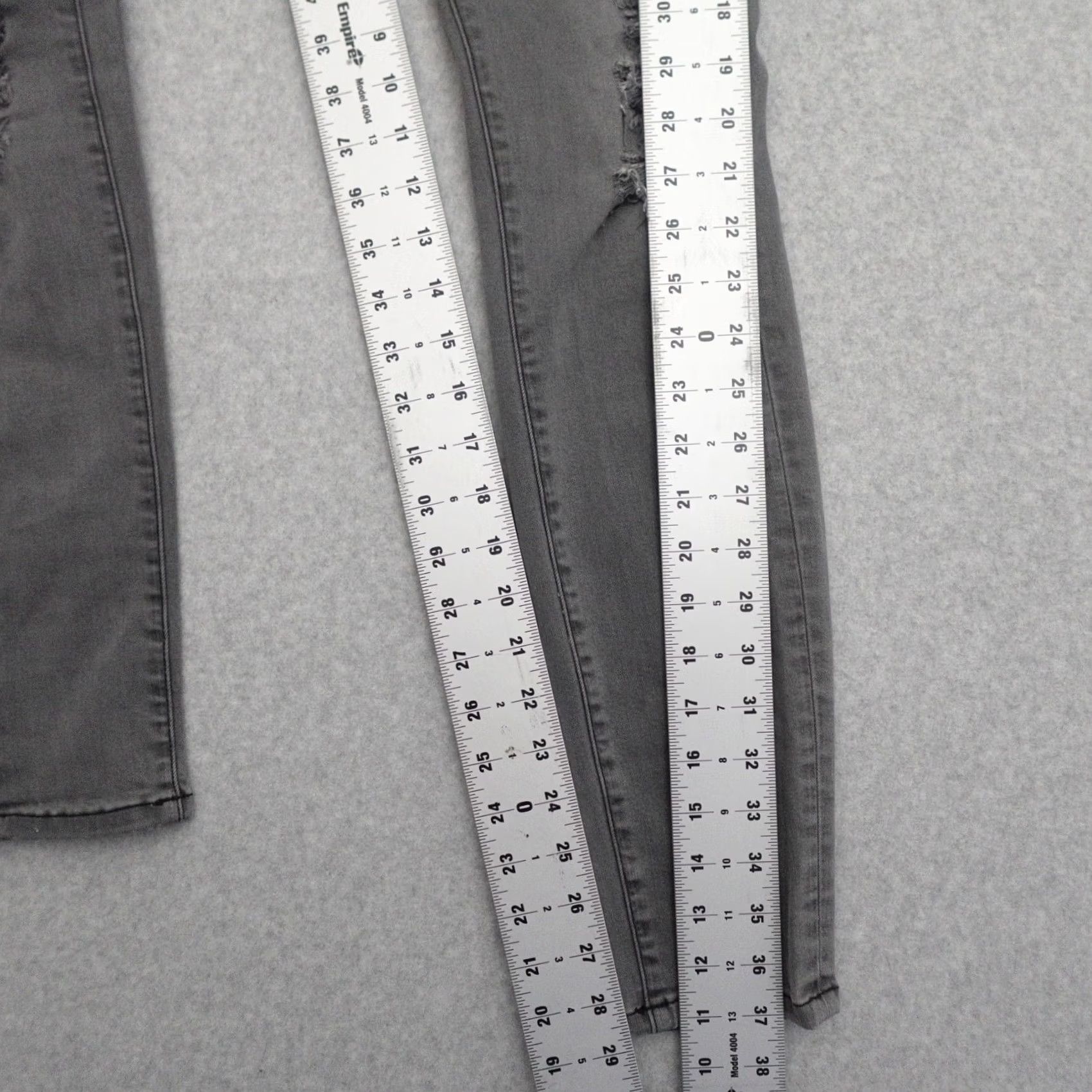 Frame FRAME Jeans Womens Size 30 Gray Le Skinny de Jeanne Stretch Distressed Size 30" / US 8 / IT 44 - 6 Thumbnail