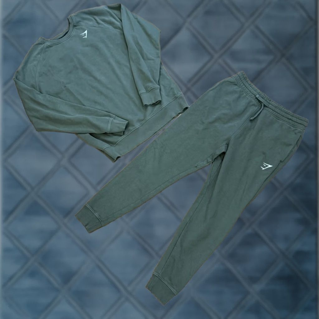 Gymshark Gymshark Men's Green Crest Sweatshirt Joggers Set Outfit/Set M/L Athleisure Gym Size US M / EU 48-50 / 2 - 1 Thumbnail
