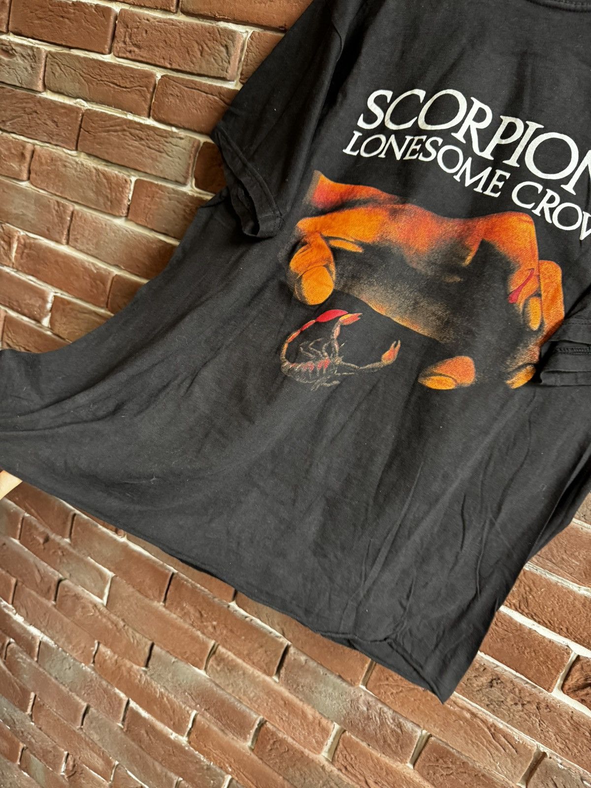 Band Tees Rare 90s Scorpions Lonesome Crow Vintage Rock Metal Band Tee Size US XL / EU 56 / 4 - 5 Thumbnail