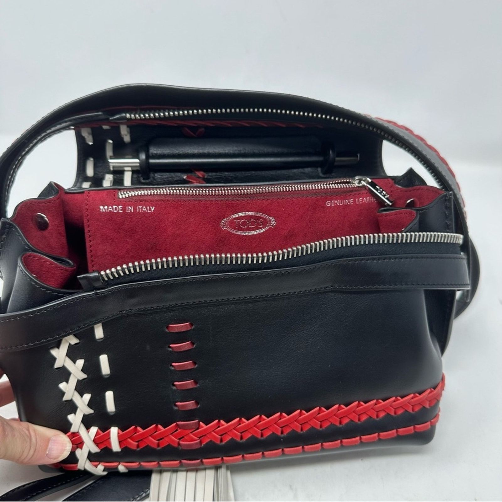 Tod's TOD'S Medium Tassels Wave Bag Black NWOT Size ONE SIZE - 9 Thumbnail
