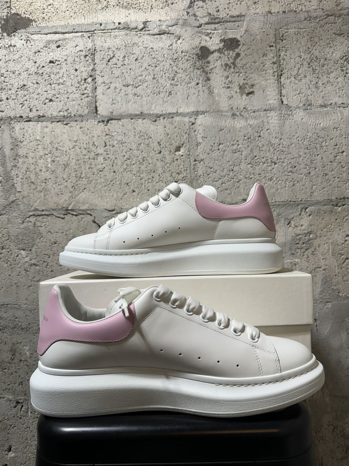 Alexander McQueen ALEXANDER MCQUEEN Oversized Sneakers Pink White Size US 13 / EU 46 - 5 Thumbnail