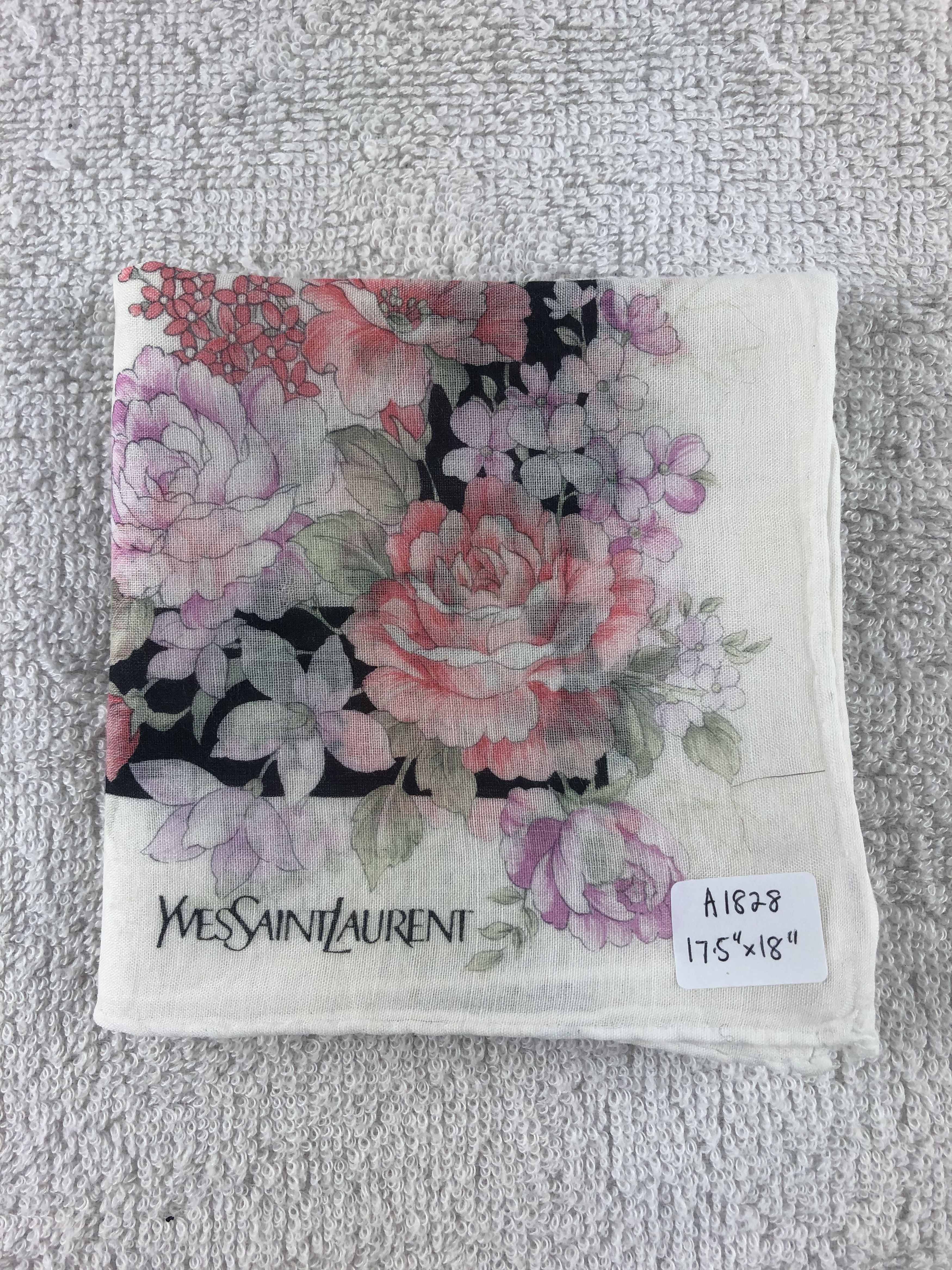 Yves Saint Laurent Yves Saint Laurent Handkerchief / Bandana / Neckerchief Size ONE SIZE - 6 Thumbnail