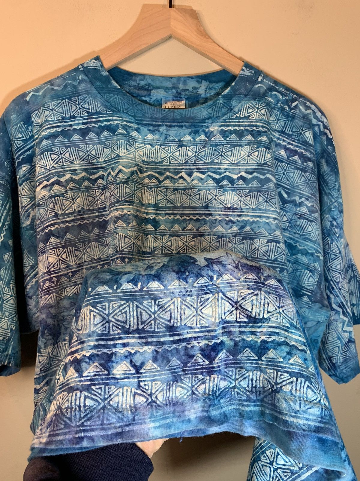 Vintage *RARE* Vintage Tie-Dye Surf Art Single Stitch Tribal T-Shirt Size US XL / EU 56 / 4 - 5 Thumbnail