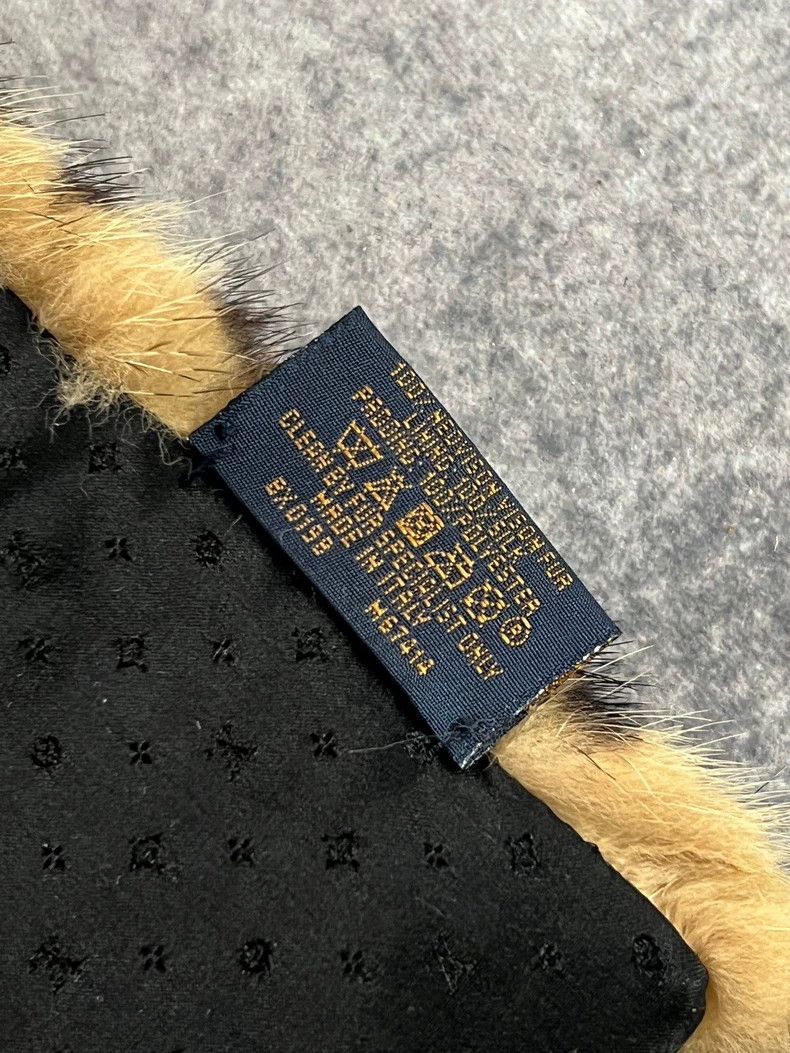 Louis Vuitton Louis Vuitton Mink Patchwork Scarf Size ONE SIZE - 5 Thumbnail