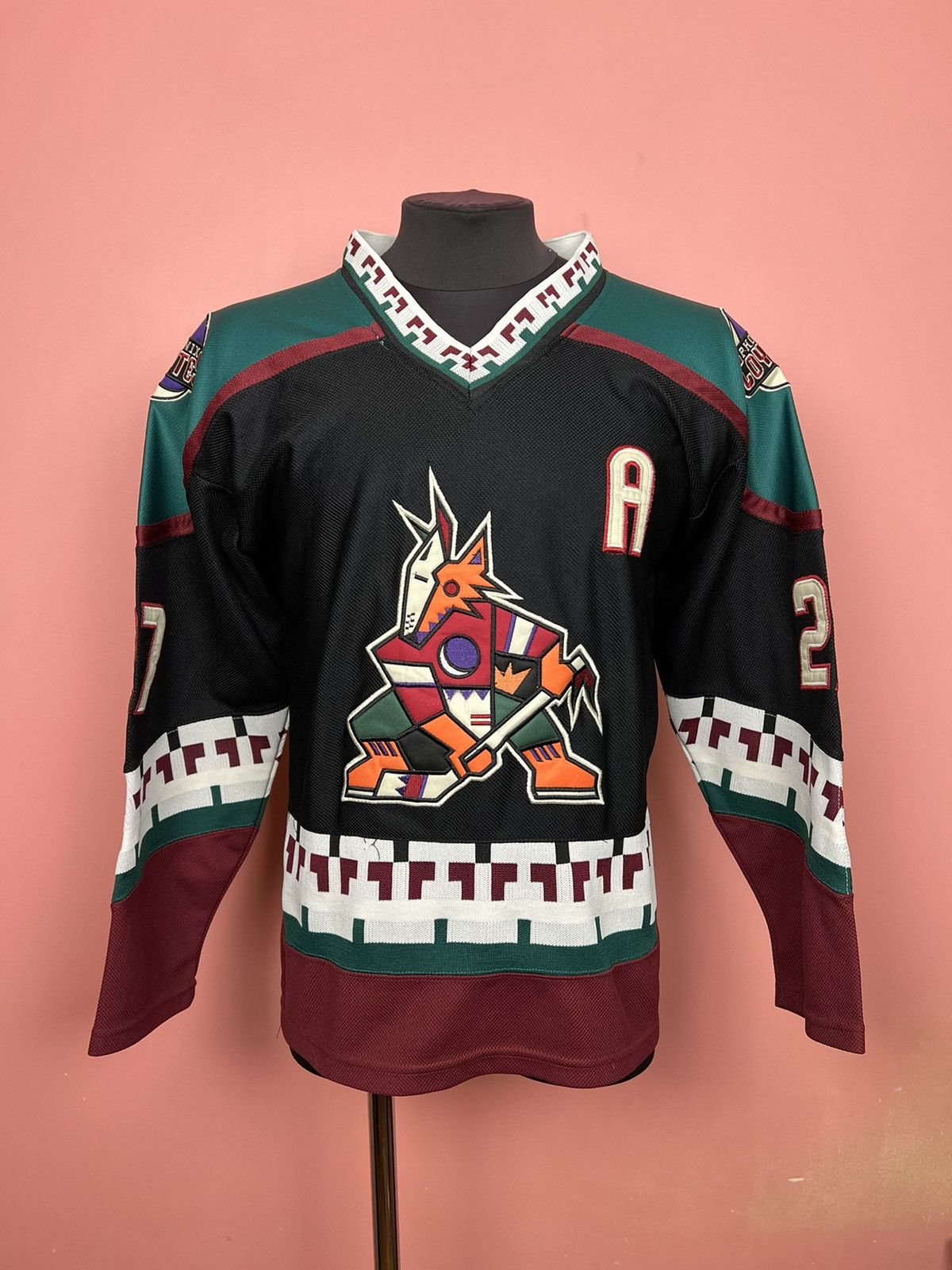 image of Phoenix Coyotes Vintage Hockey Jersey 27 Matheo, Men's (Size Small)