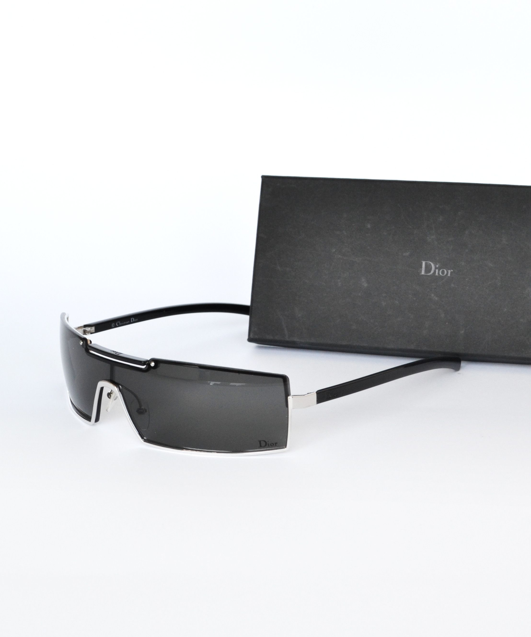 Dior DIOR Sunglasses VICTIM 2 Black Wrap y2k John GALLIANO Size ONE SIZE - 1 Thumbnail
