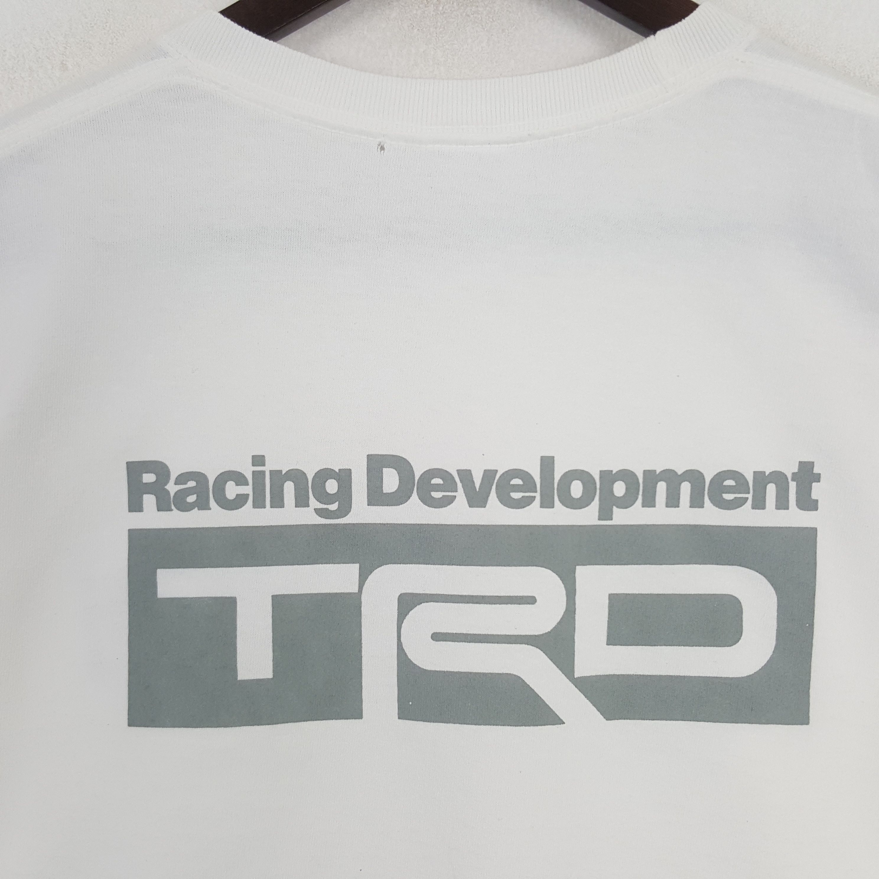 Vintage Vintage TRD Racing Development Sport Racing Tshirt Size US M / EU 48-50 / 2 - 2 Thumbnail