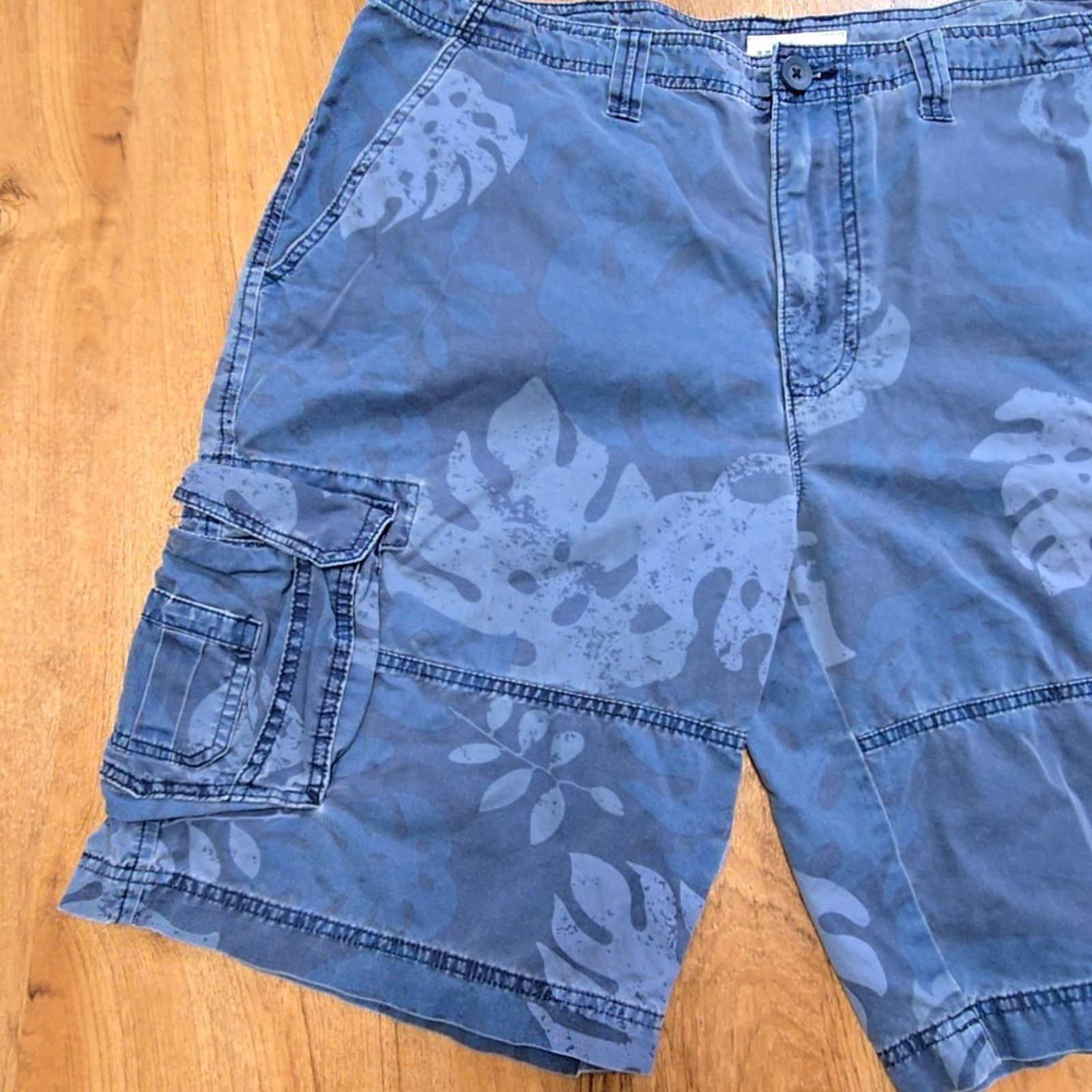 Urban Pipeline Urban Pipeline Cargo Shorts Blue Summer 38 Tropical Shorts Size US 38 / EU 54 - 2 Thumbnail