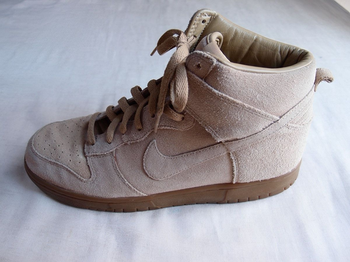 A.P.C. × Nike A.P.C. × Nike Dunk High ’08 NRG (2012 Collaboration) Size US 10 / EU 43 - 9 Thumbnail