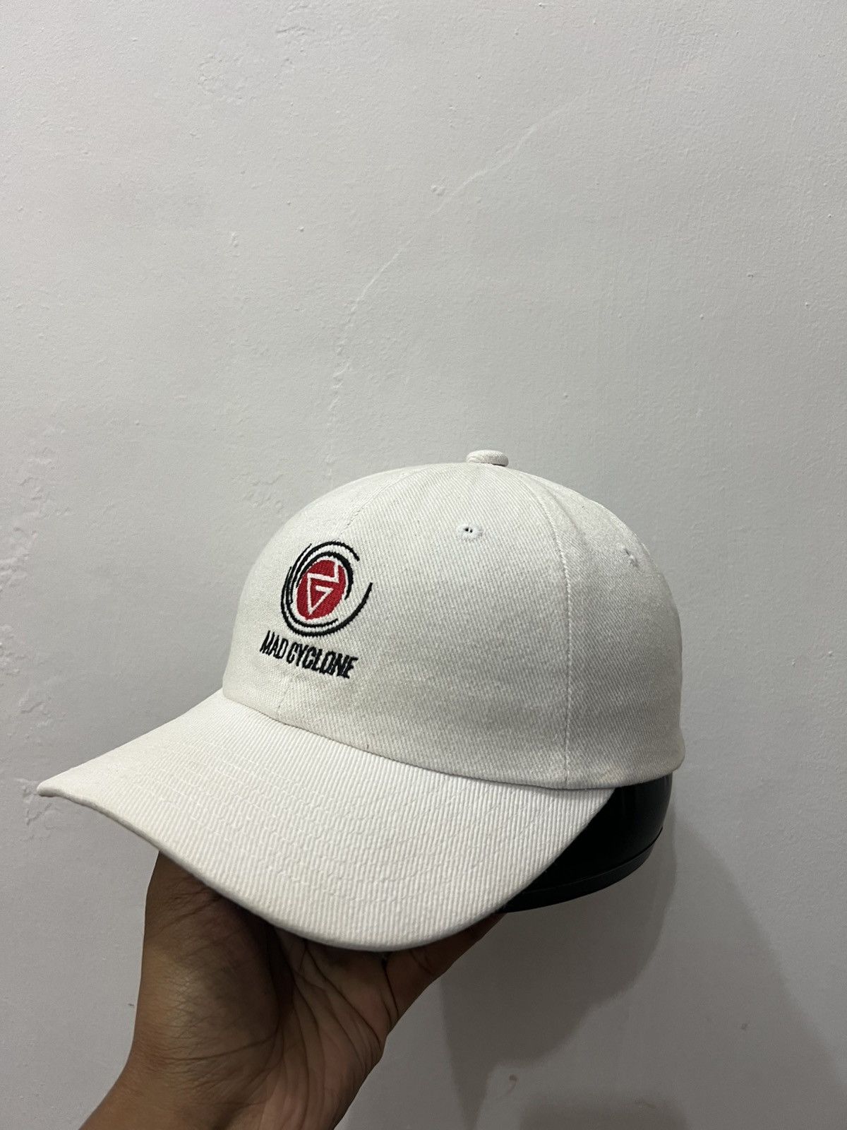 Vintage Vintage Mad Cyclone Generations Hat Size ONE SIZE - 1 Thumbnail