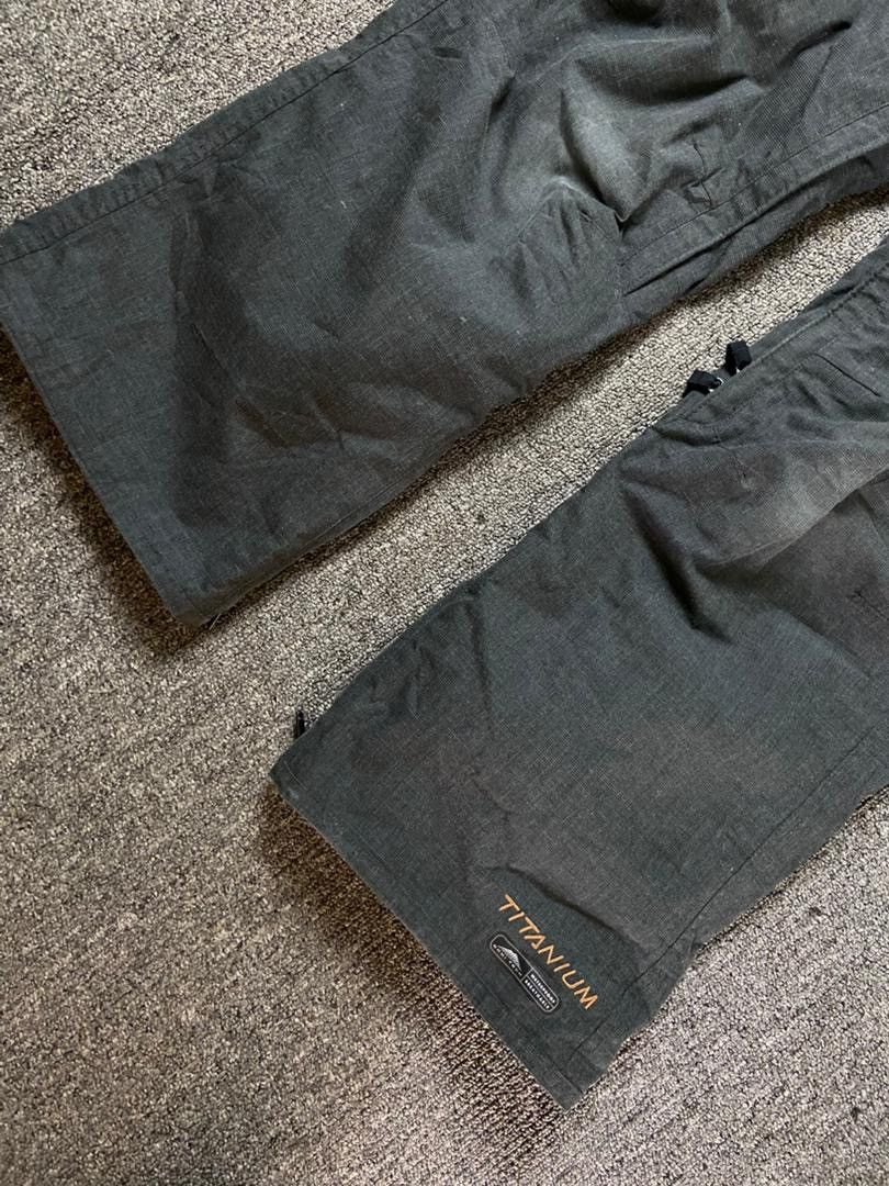 Columbia Columbia Tech Waterproof & Breathable Cargo Pants (192) Size US 34 / EU 50 - 11 Thumbnail