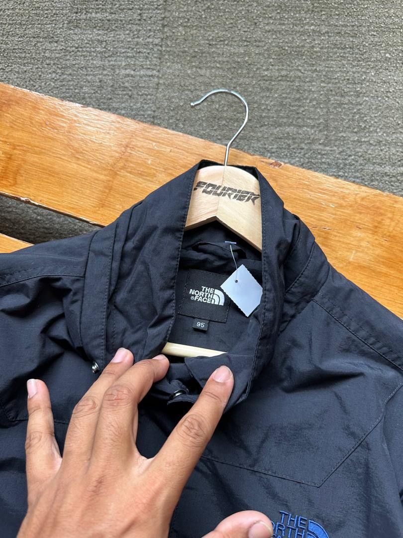 The North Face THE NORTH FACE WINDBREAKER Size US M / EU 48-50 / 2 - 5 Thumbnail