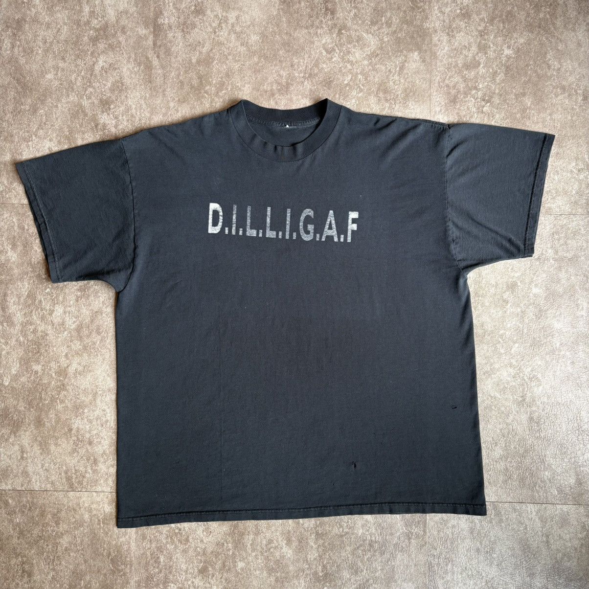 Vintage Vintage Faded DILLIGAF Funny Text T Shirt Size US XL / EU 56 / 4 - 5 Thumbnail