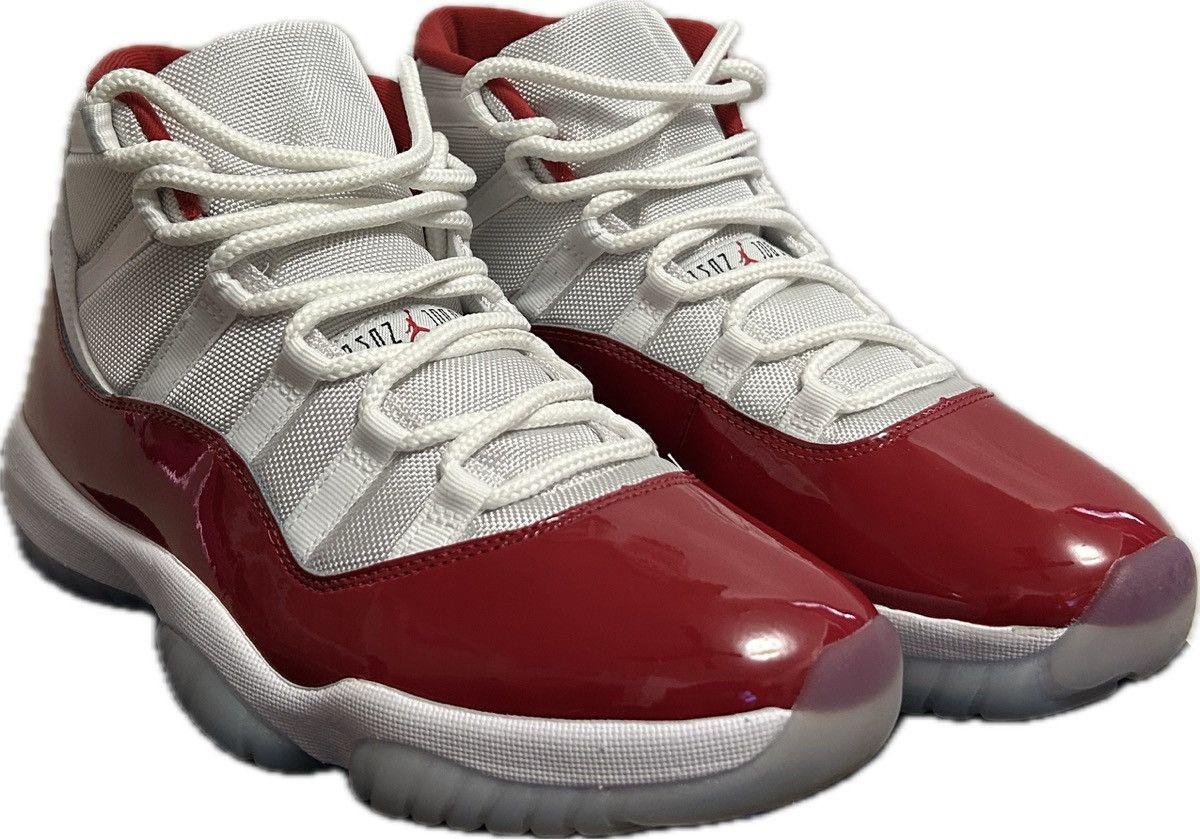 Jordan Brand Jordan 11 Cherry (2022) Size US 10.5 / EU 43-44 - 3 Thumbnail