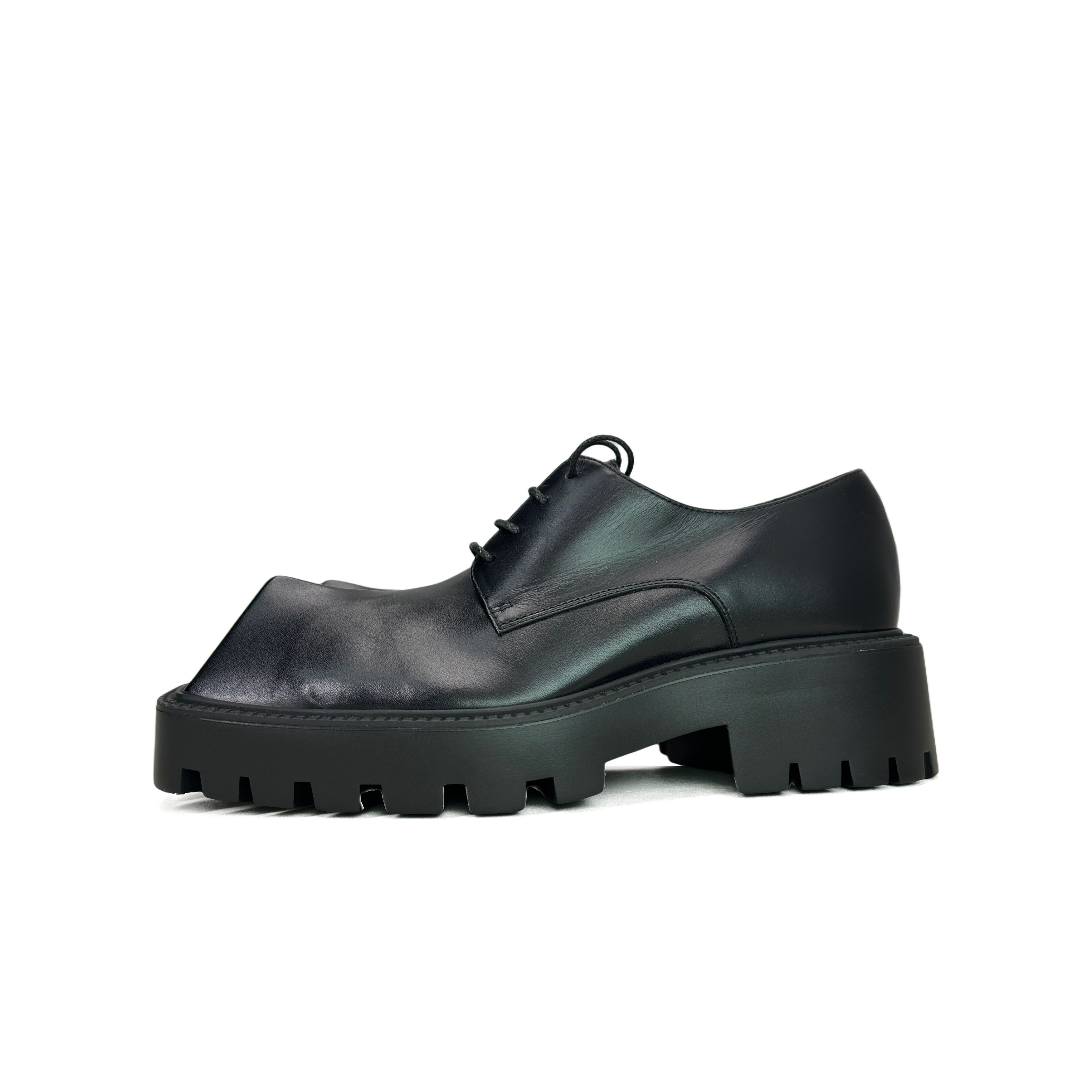 Balenciaga Balenciaga Rhino Platform Lace-Up Shoes Size 36 Size US 6 / IT 36 - 1 Thumbnail