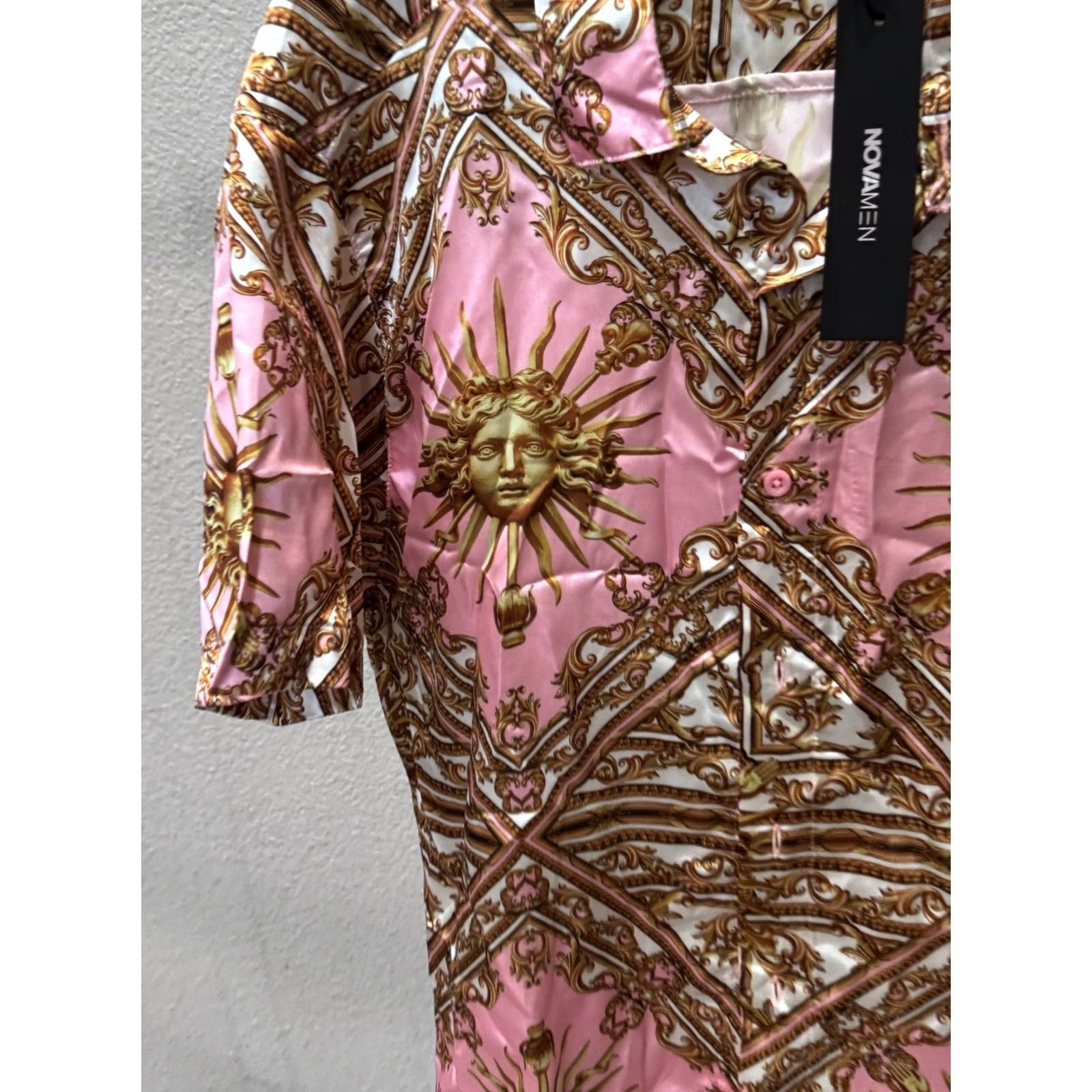 Fashion Nova NWT Fashion Nova Medusa Satin SHORT SLEEVE BUTTON UP SHIRT Large L Size US L / EU 52-54 / 3 - 3 Thumbnail