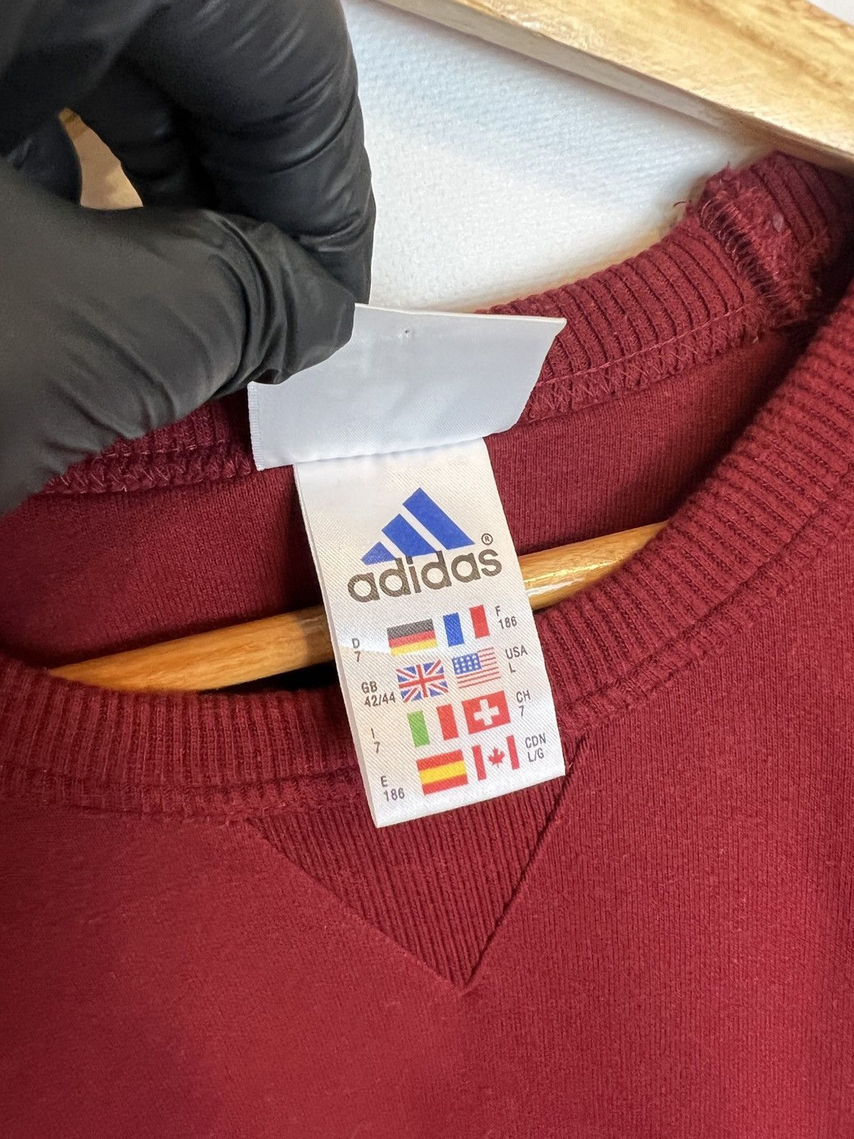 Adidas Vintage Adidas Big Logo Y2K Sweatshirt Size US L / EU 52-54 / 3 - 10 Thumbnail