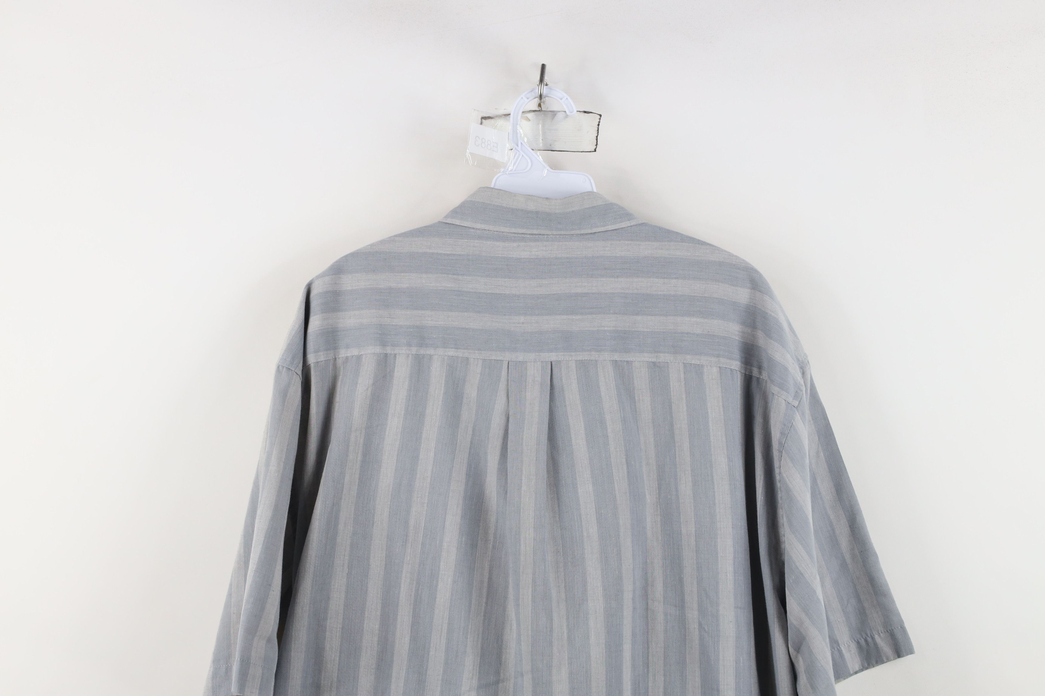 Vintage Vintage 90s Streetwear Block Short Sleeve Button Down Shirt Size US XXL / EU 58 / 5 - 12 Thumbnail