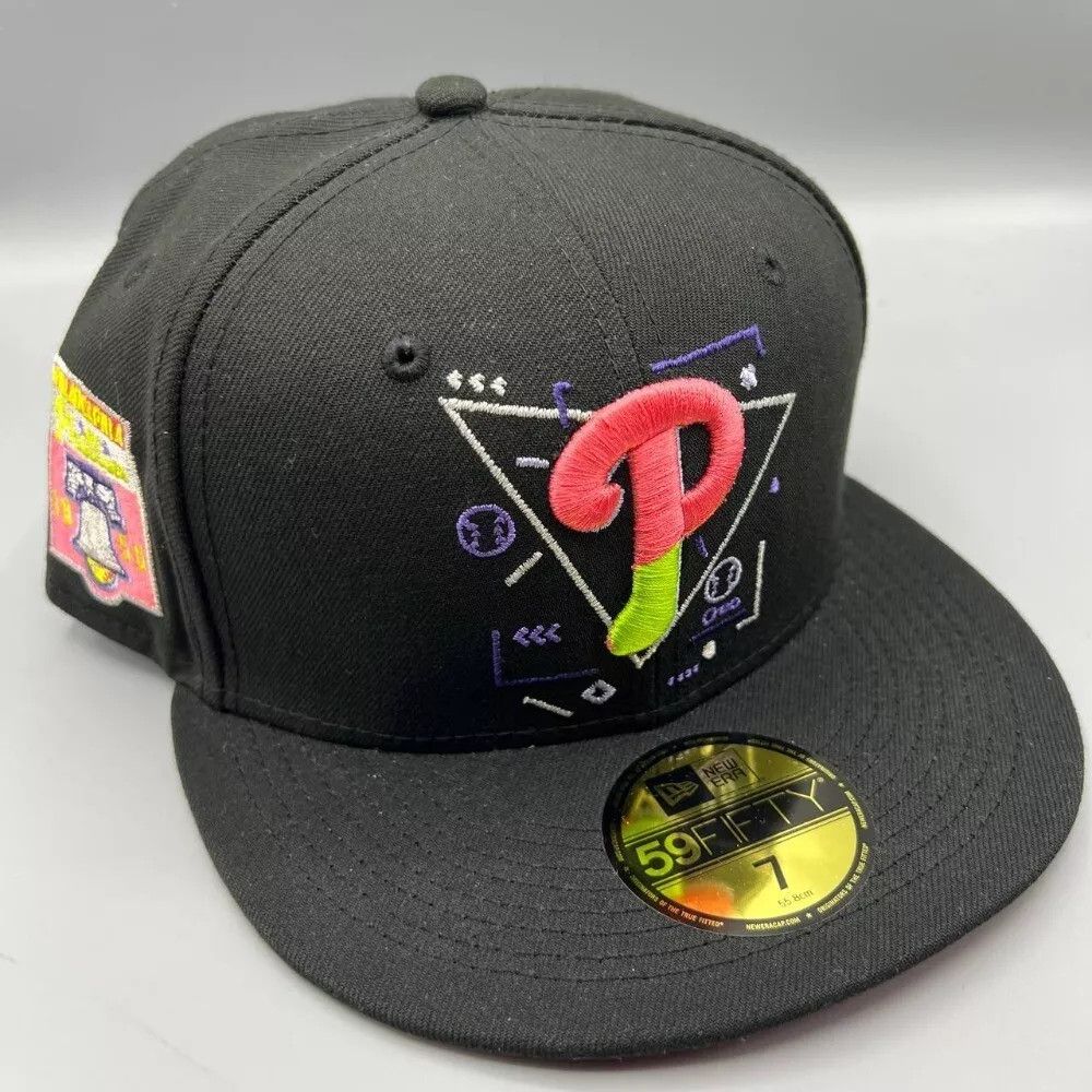 New Era Philadelphia Phillies Hat Men 7 59Fifty New Era MLB Fitted Size ONE SIZE - 1 Thumbnail