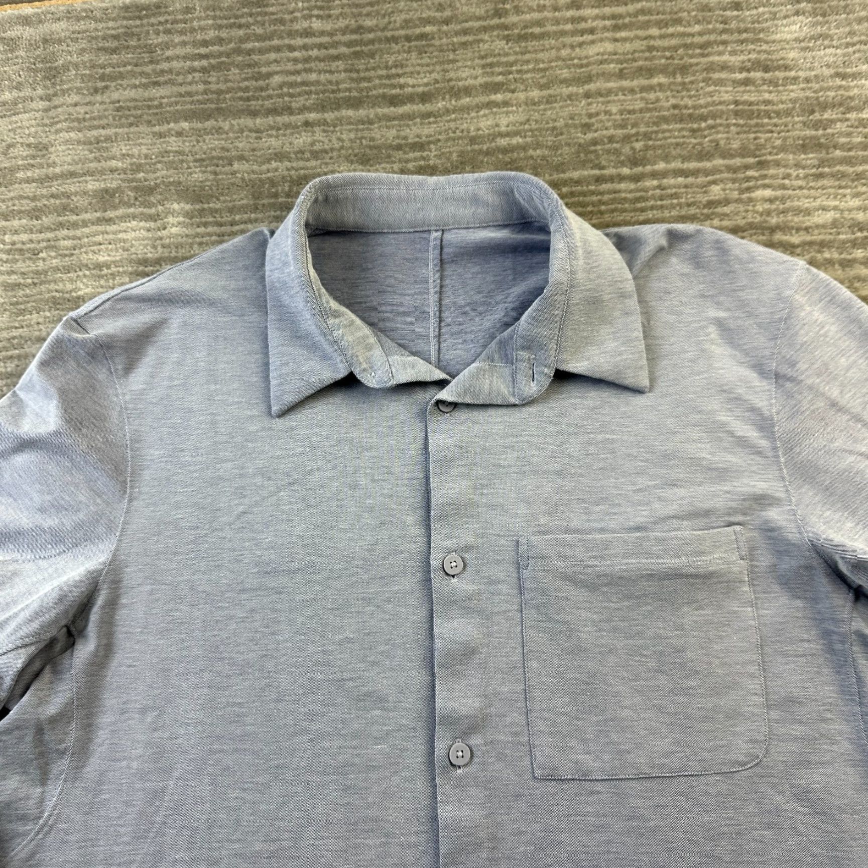 Lululemon Lululemon Shirt Mens Large Purple Button Up Long Sleeve Career Top Size US L / EU 52-54 / 3 - 3 Thumbnail