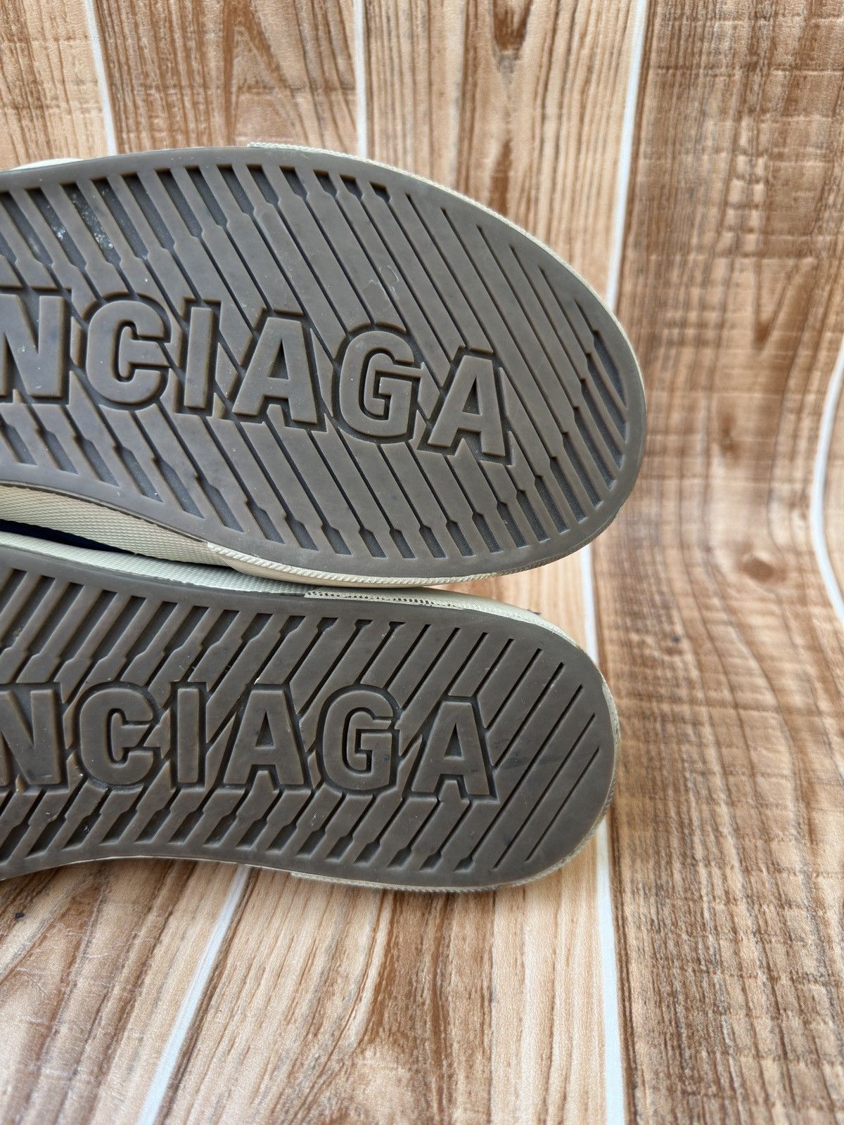 Balenciaga Balenciaga Paris Canvas Slip-On Mules Size US 12 / EU 45 - 14 Thumbnail