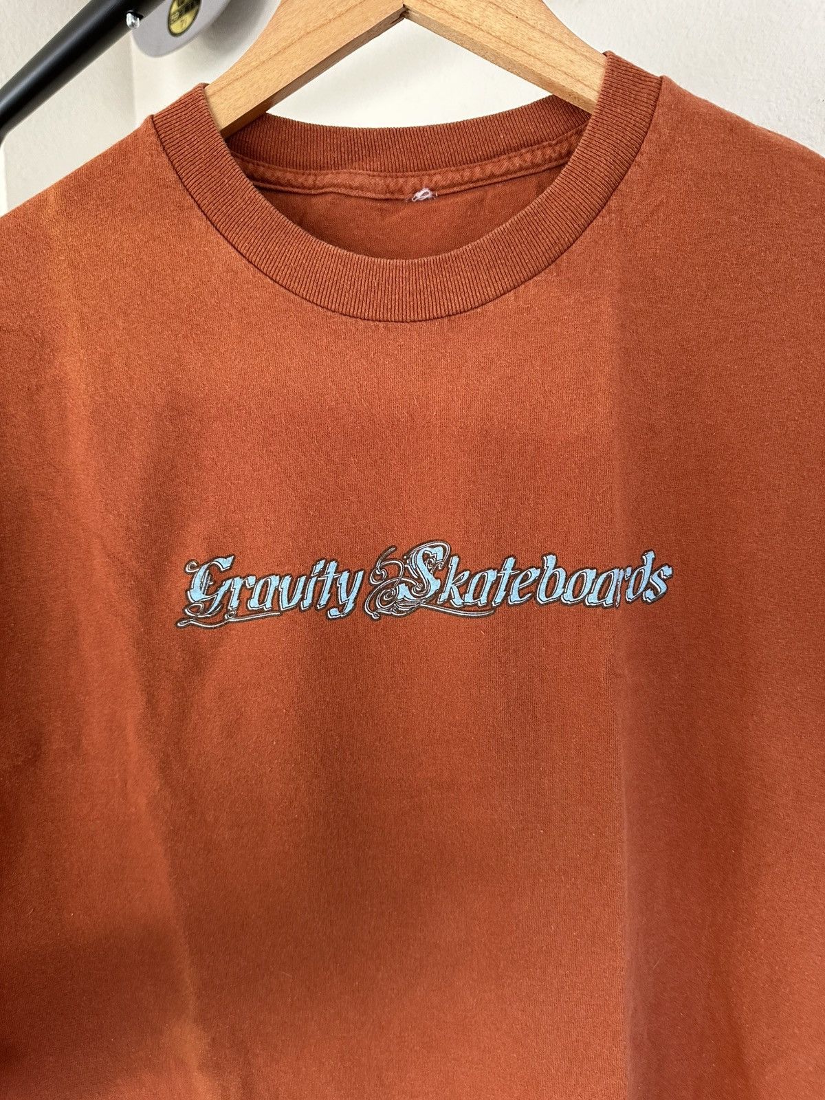 Gotcha Vintage Y2K Gravity Skateboards Tee Size US L / EU 52-54 / 3 - 4 Thumbnail