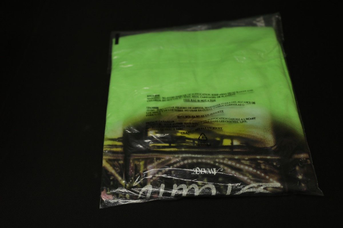 Awake NY Green Sz Medium Awake NY Living the Dream Tee Size US M / EU 48-50 / 2 - 7 Thumbnail