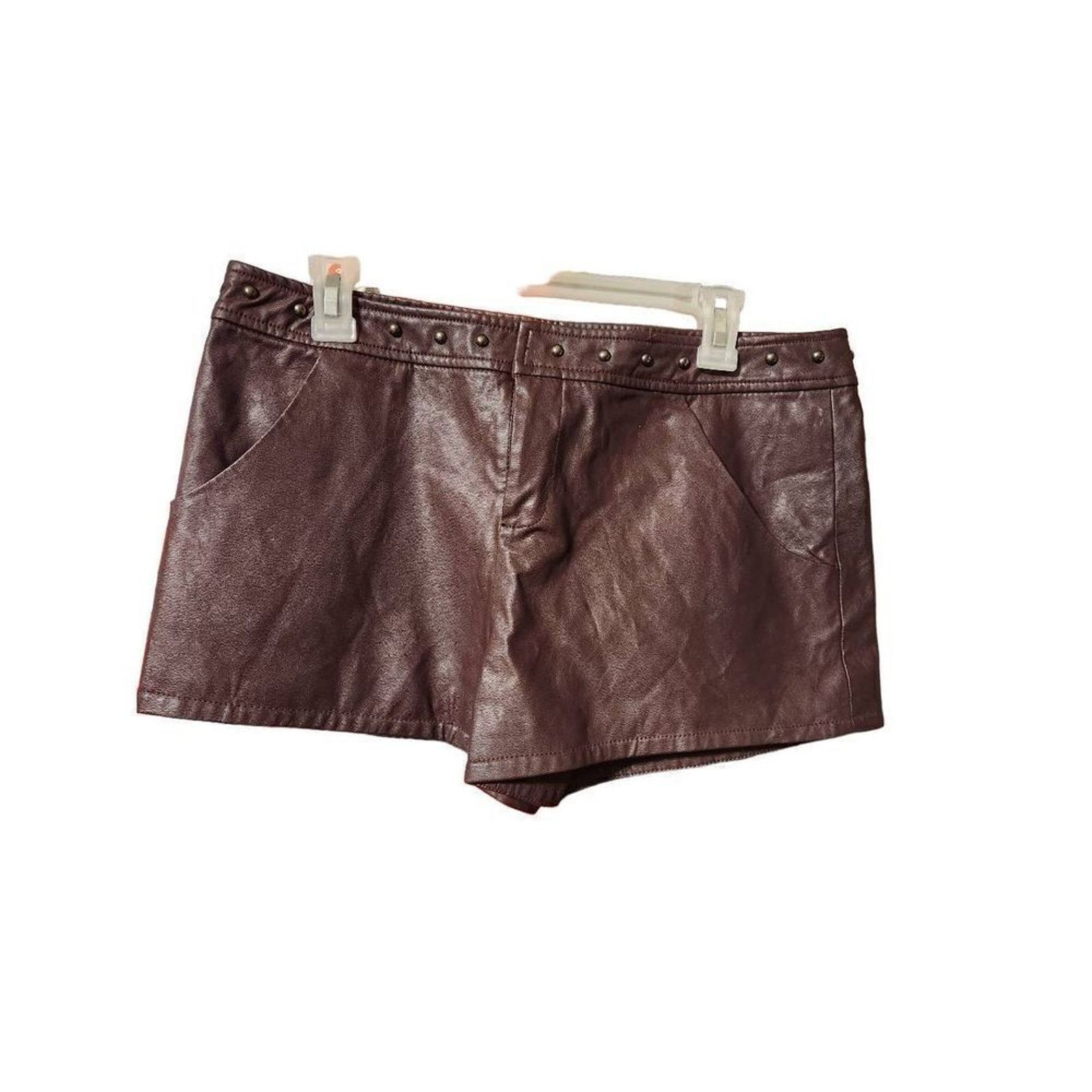 Forever 21 Forever 21 Burgundy shorts size 30 Size 30" / US 8 / IT 44 - 5 Thumbnail