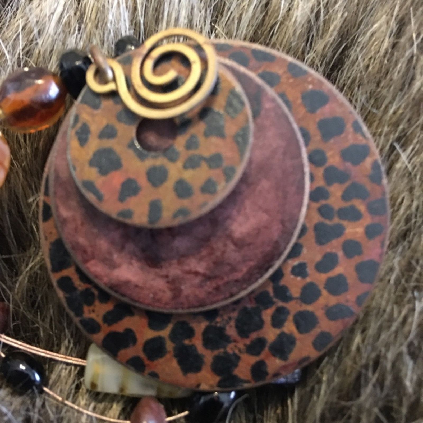 Jewelry Animal print copper disc glass bead necklace Size ONE SIZE - 8 Thumbnail