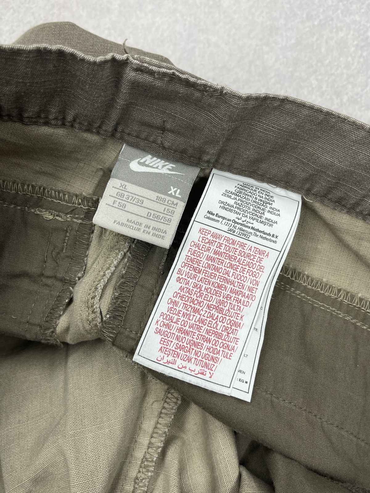 Nike Vintage Nike Cargo Pants Grey Drill Y2K TECH ACG TN Size US 36 / EU 52 - 10 Thumbnail