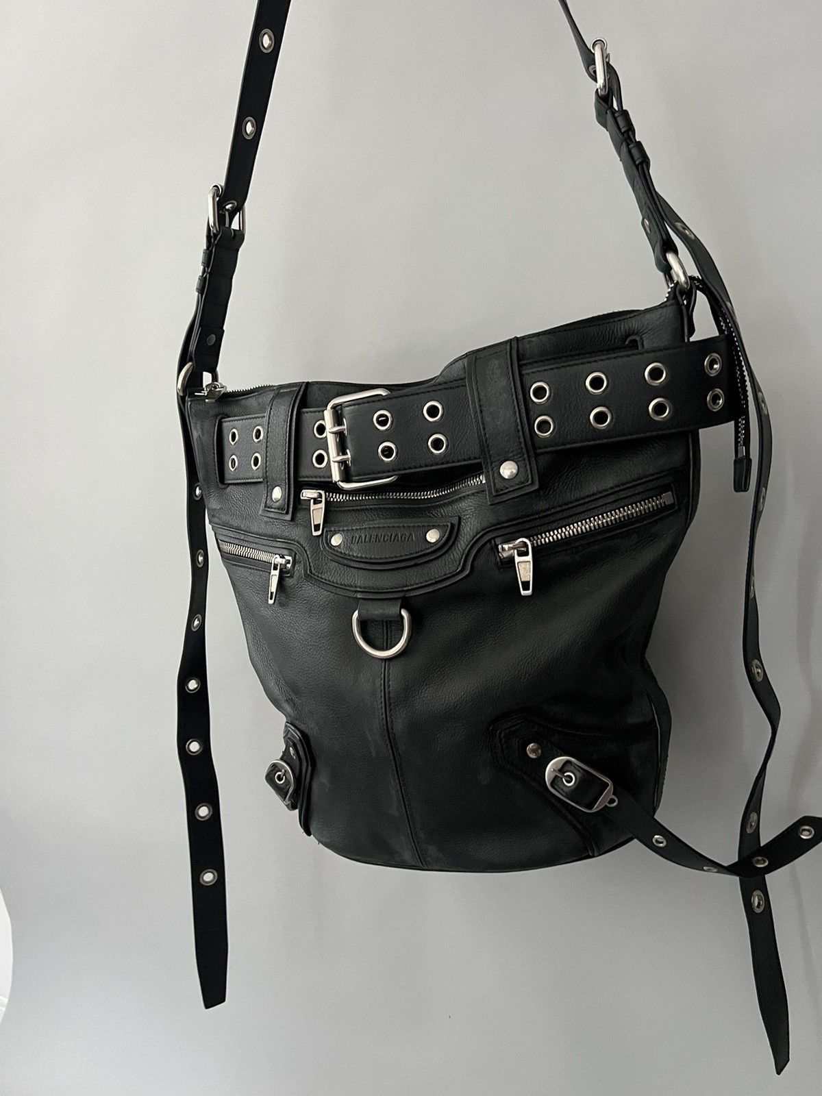 Balenciaga Balenciaga Emo leather bucket bag Size ONE SIZE - 2 Thumbnail