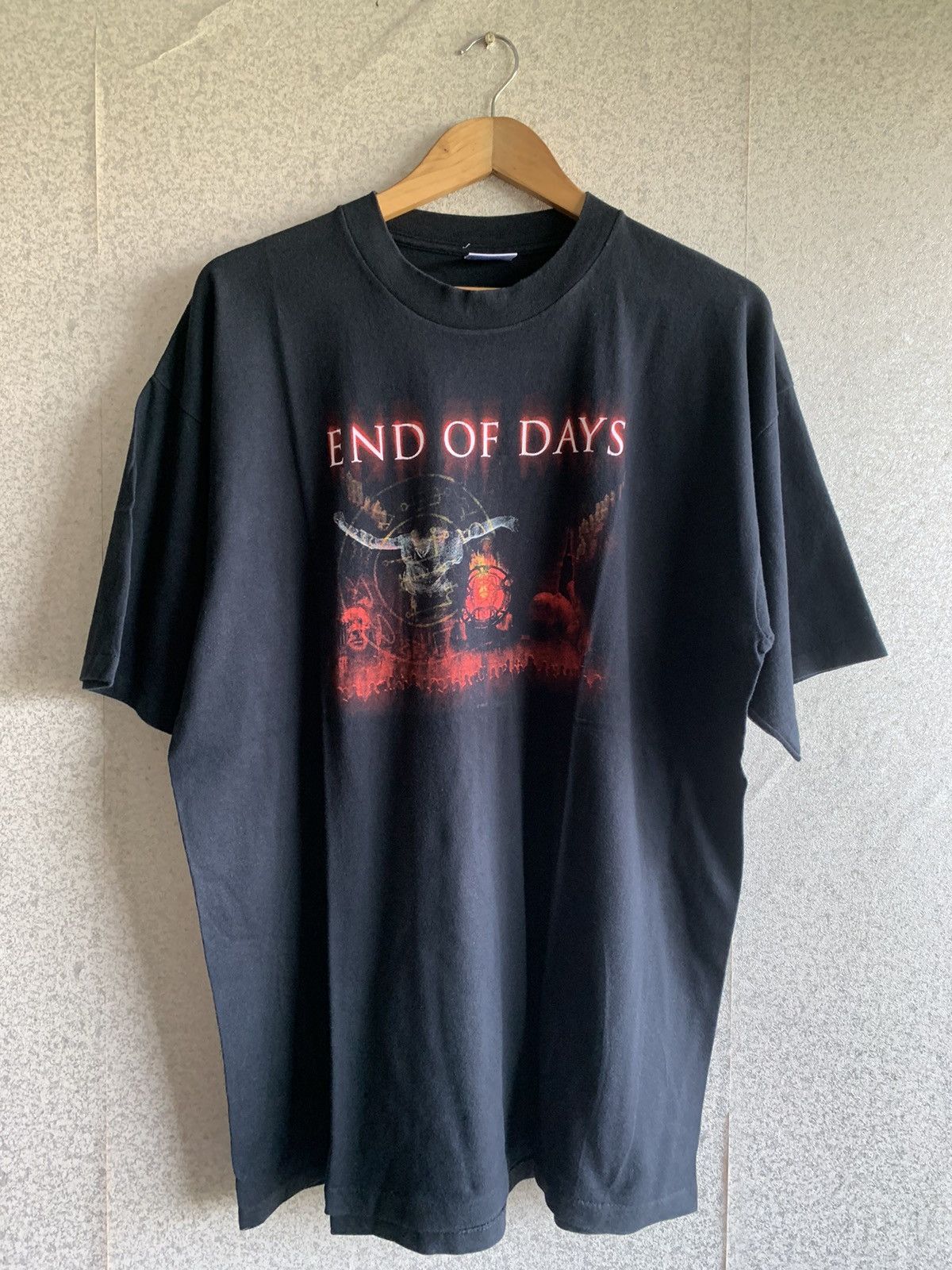 Vintage End of Days Movie Size US XL / EU 56 / 4 - 1 Thumbnail