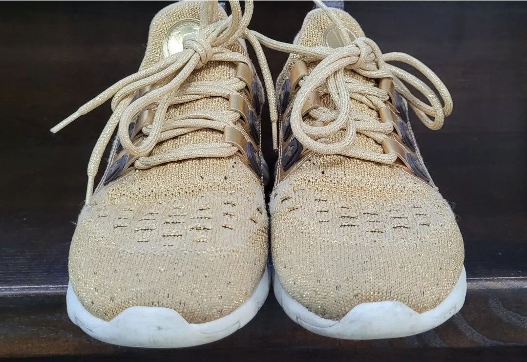 Louis Vuitton Louis Vuitton Sneakers Sz.40 Size US 9 / IT 39 - 3 Thumbnail
