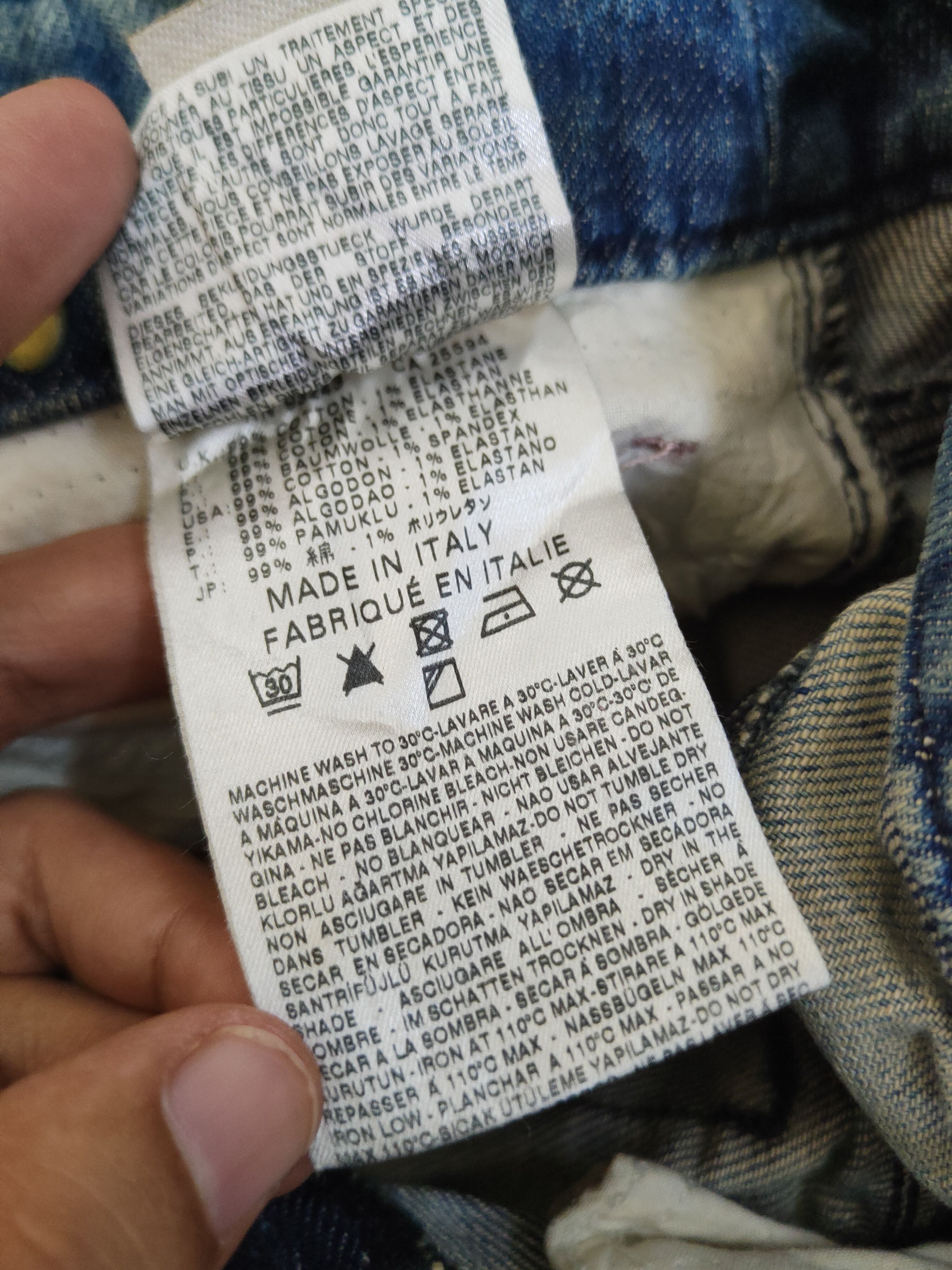 Diesel Diesel Dark Blue Faded Distressed Ripped denim Jeans #W1953 Size US 27 - 15 Thumbnail