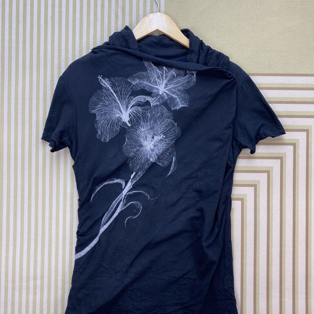 CIVARIZE 🫶Civarize Drape Layered Skull Tshirt Size M / US 6-8 / IT 42-44 - 3 Thumbnail