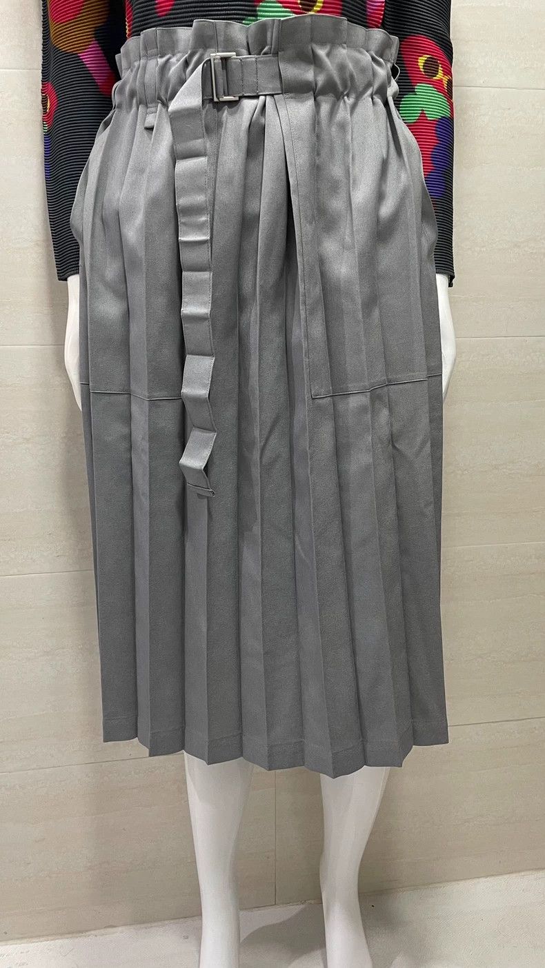 Issey Miyake Issey Miyake size:one size Grey pleated skirt Size 42" / US 20 - 4 Thumbnail
